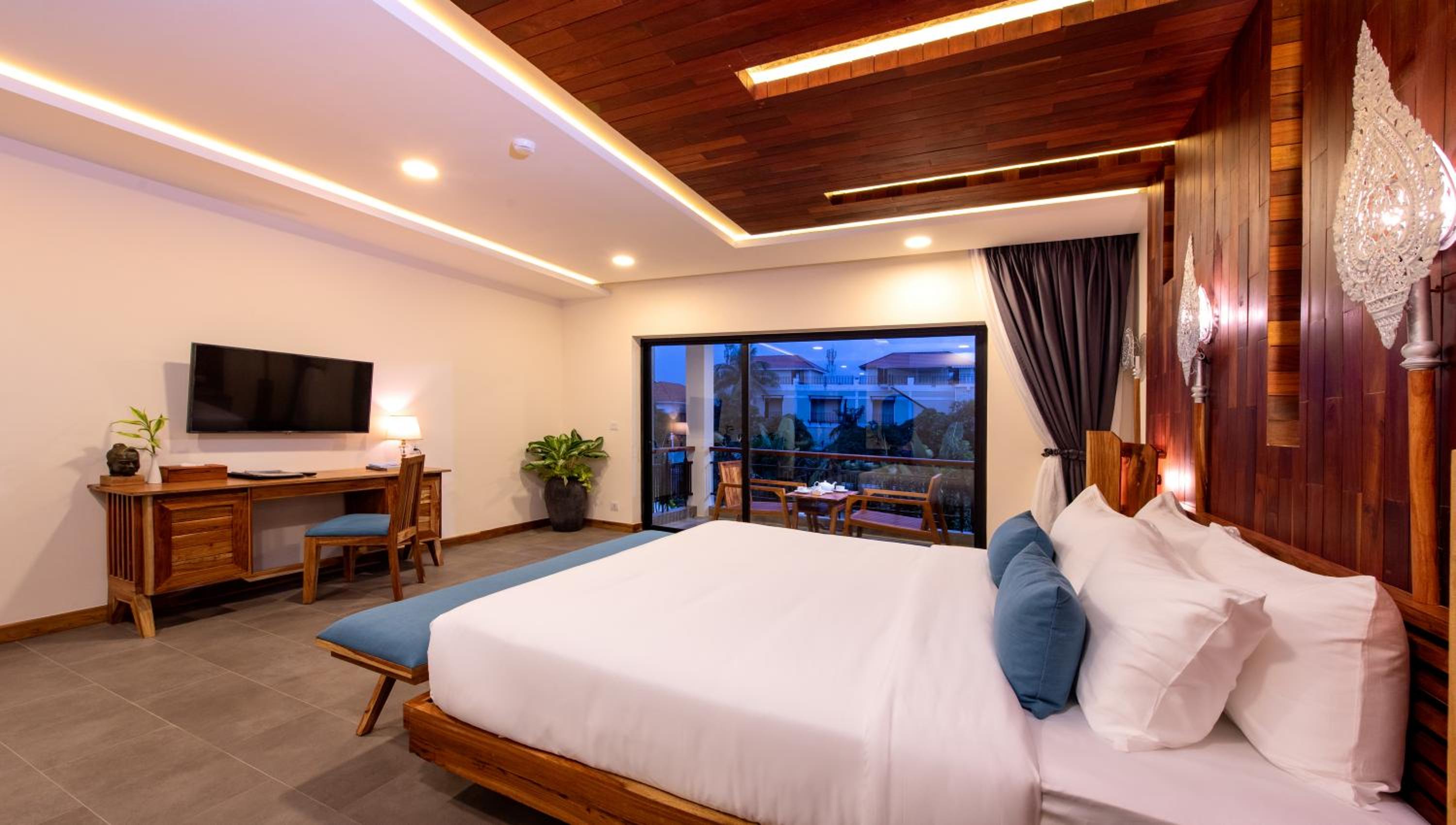 Junior Suite Double with Balcony - Photo 6
