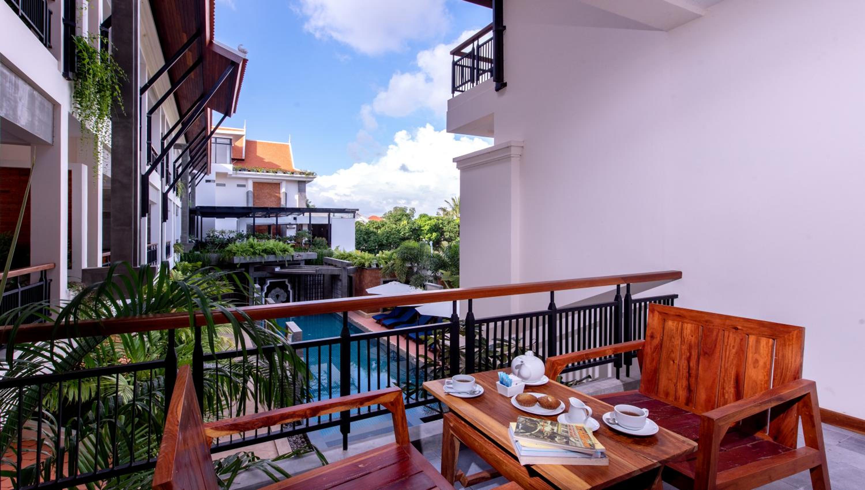Premier Suite Double with Balcony  - Photo 2