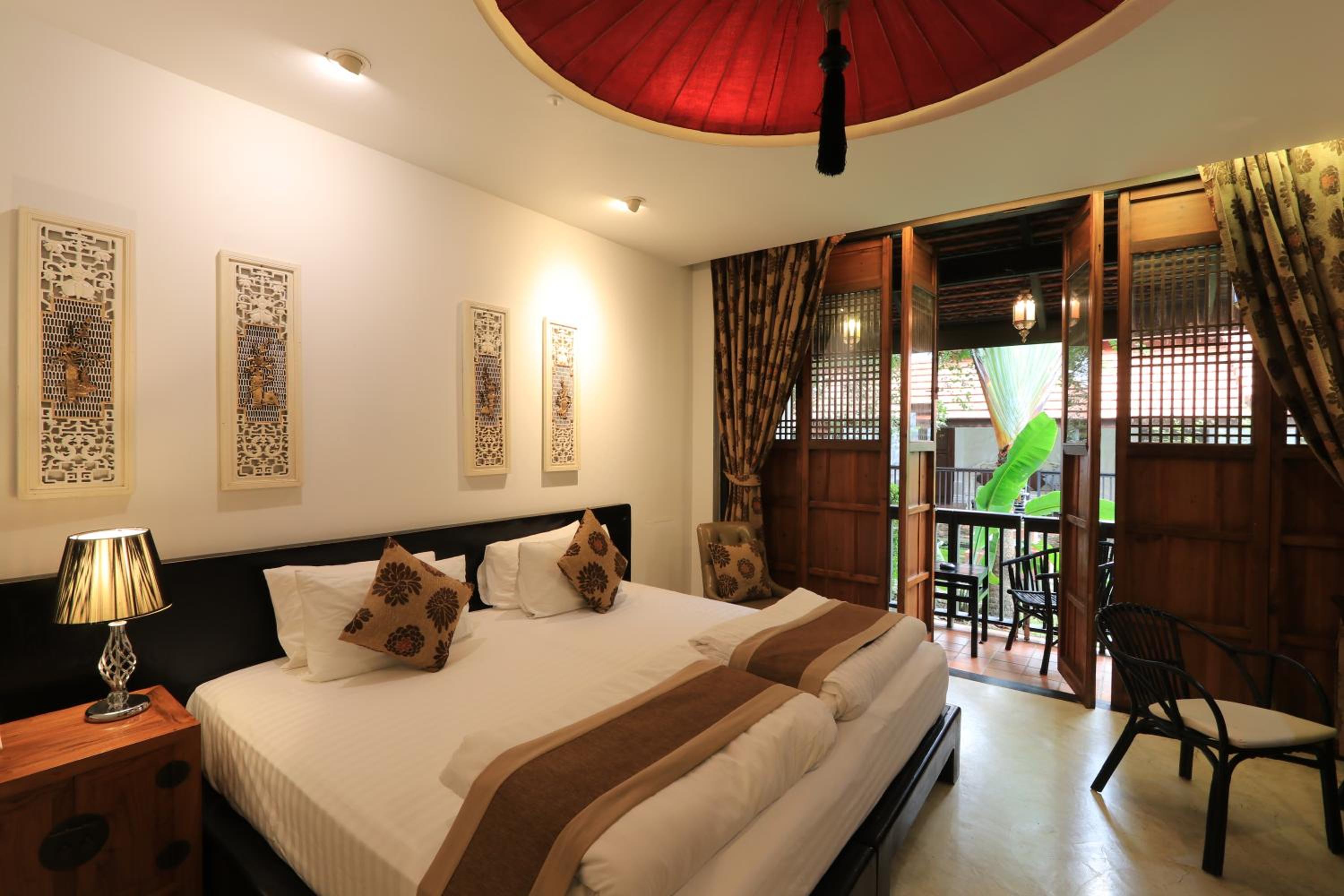 Deluxe Double or Twin Room photo 1