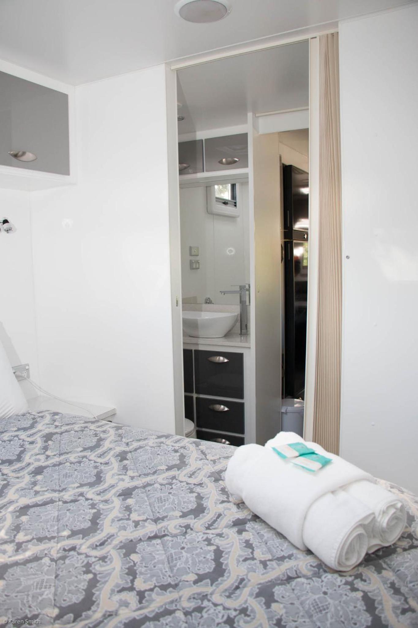 Caravan - Carrera - Photo 2
