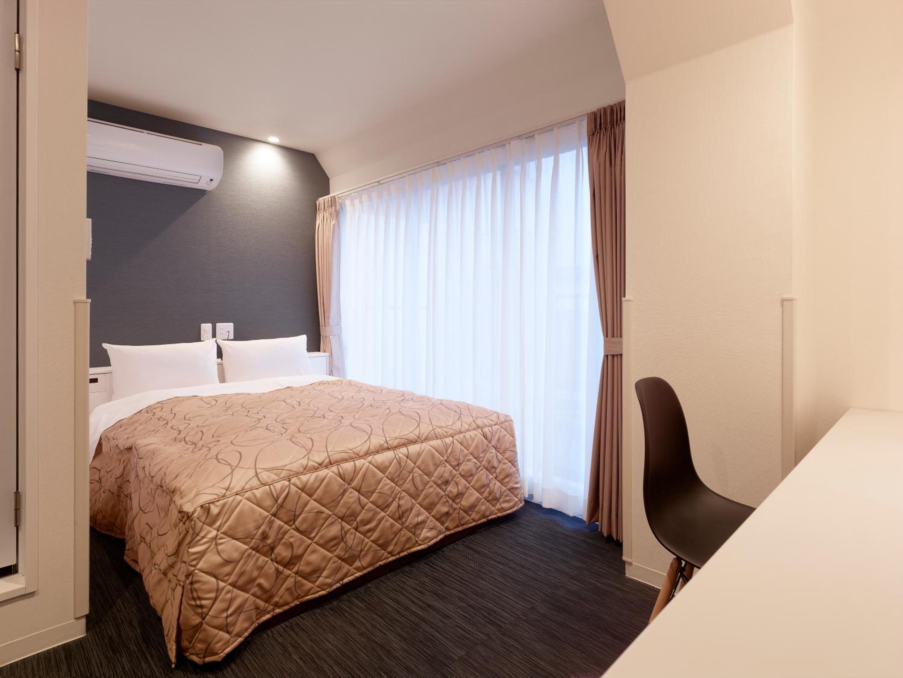 Double Room - No Elevator photo 1
