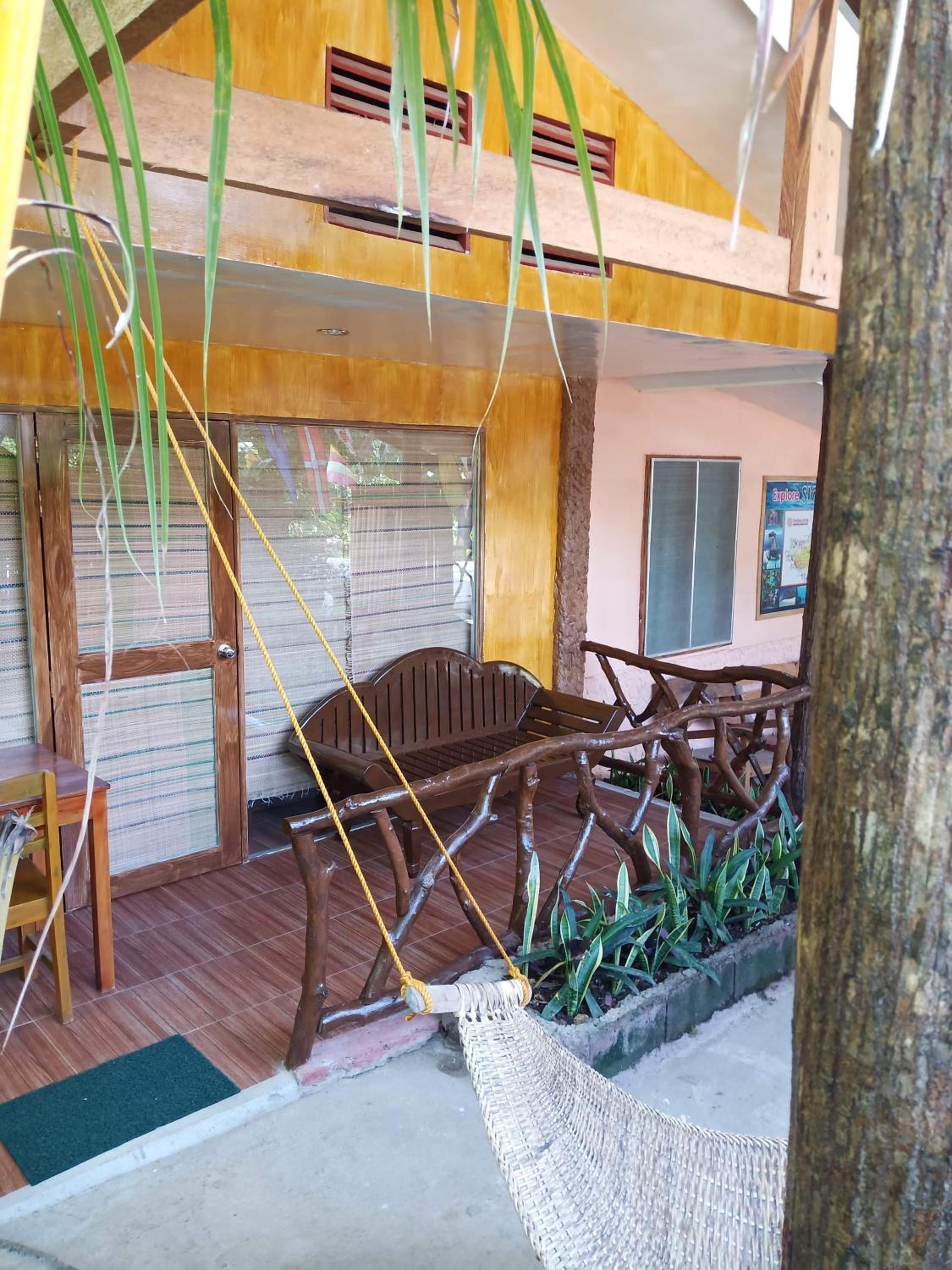 Bungalow - Photo 18