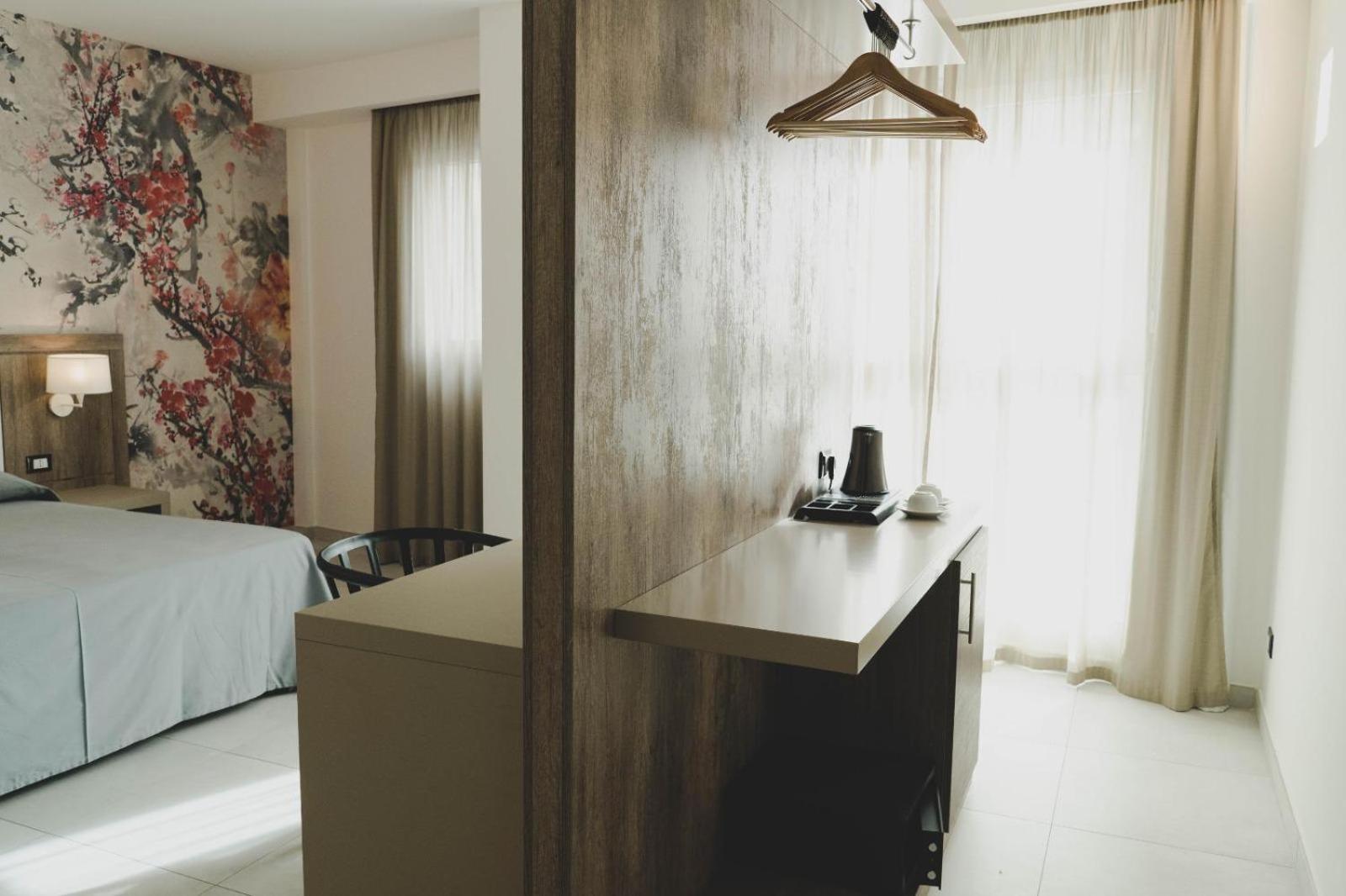 Triple Room - Photo 9