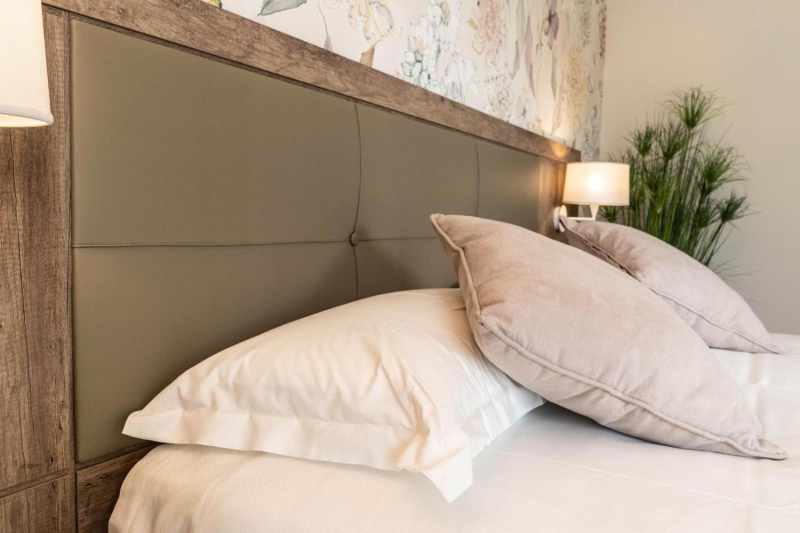 Triple Room - Photo 10