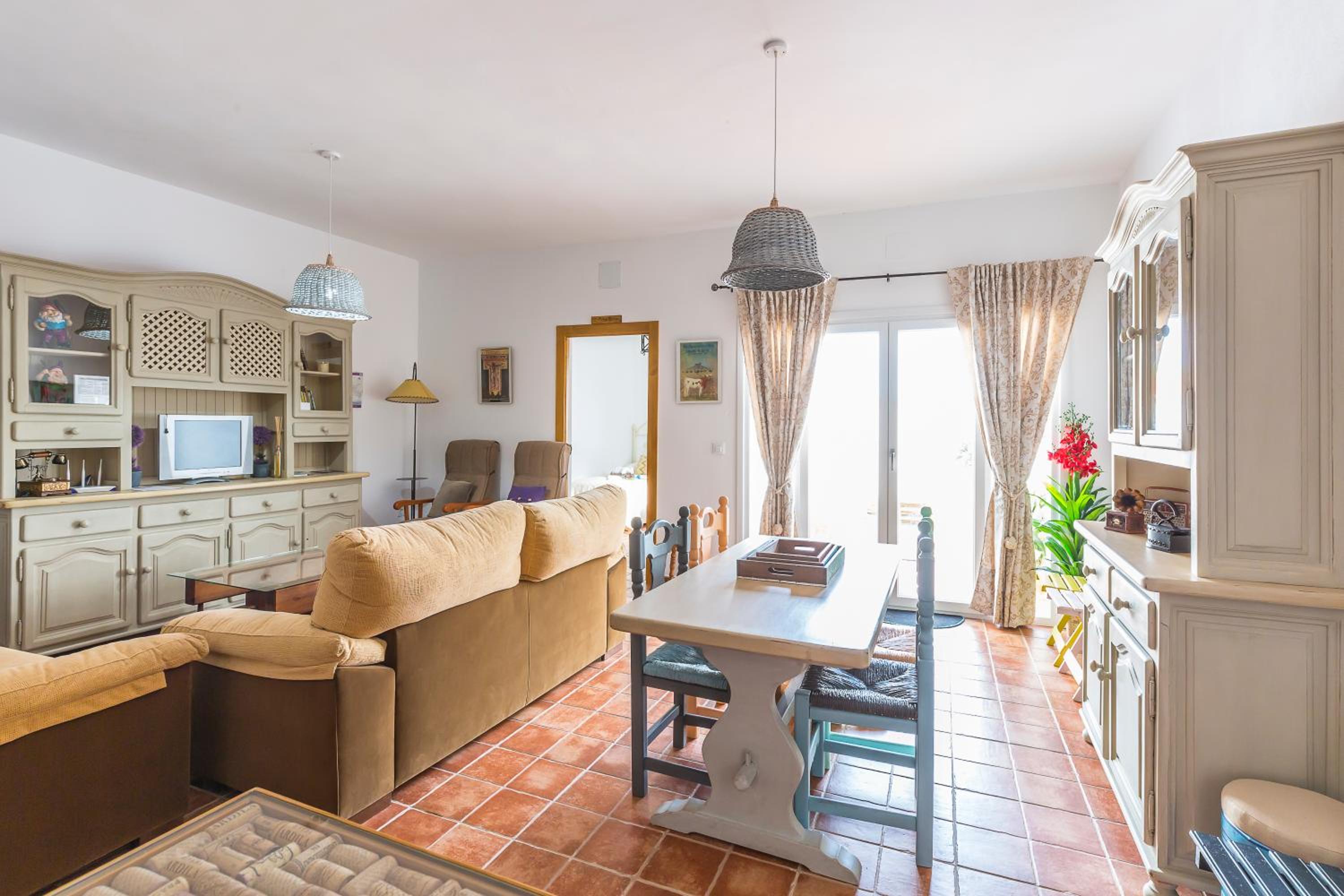 Casa de Seis Habitaciones