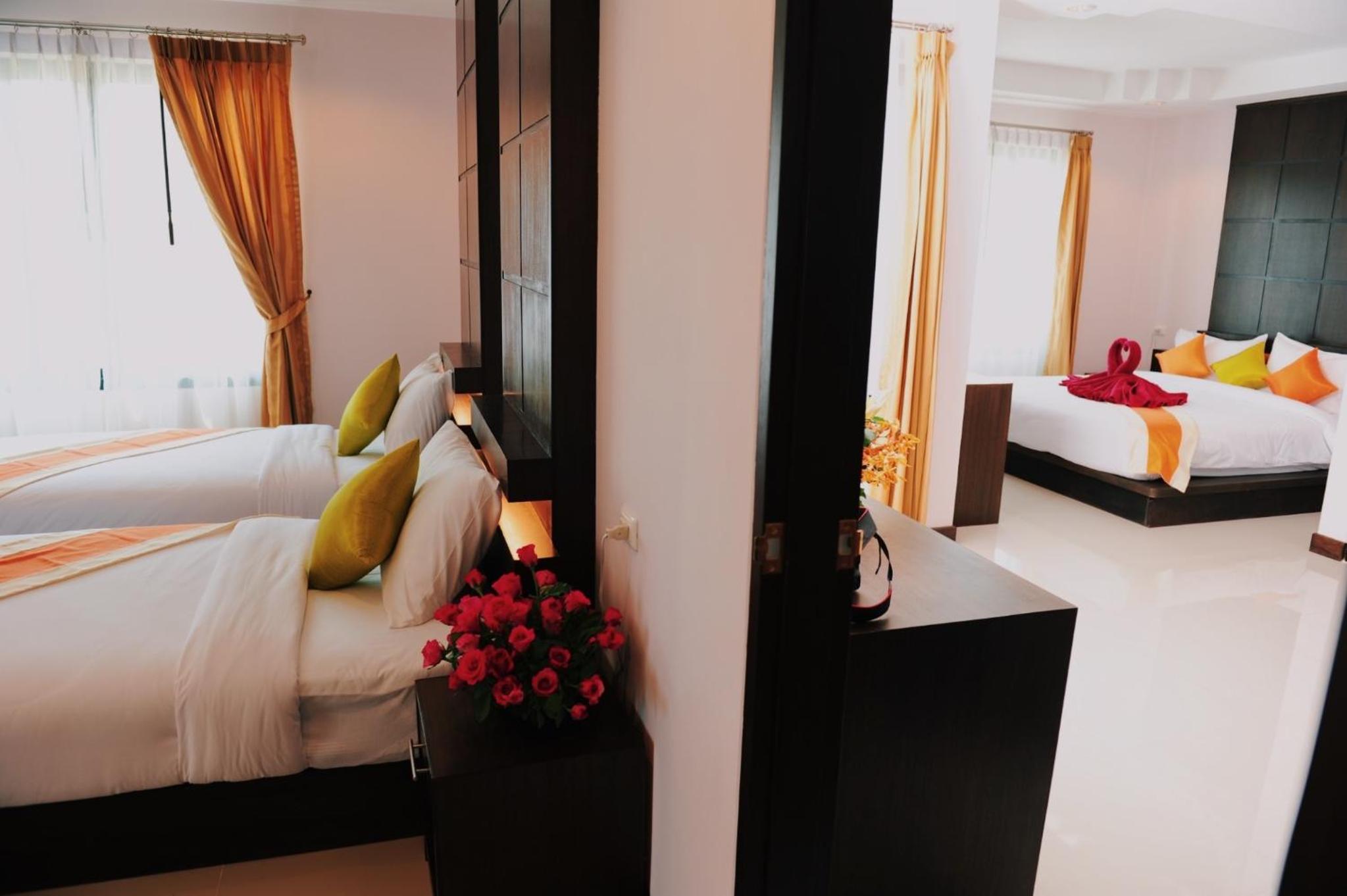 Deluxe Double or Twin Room photo 3