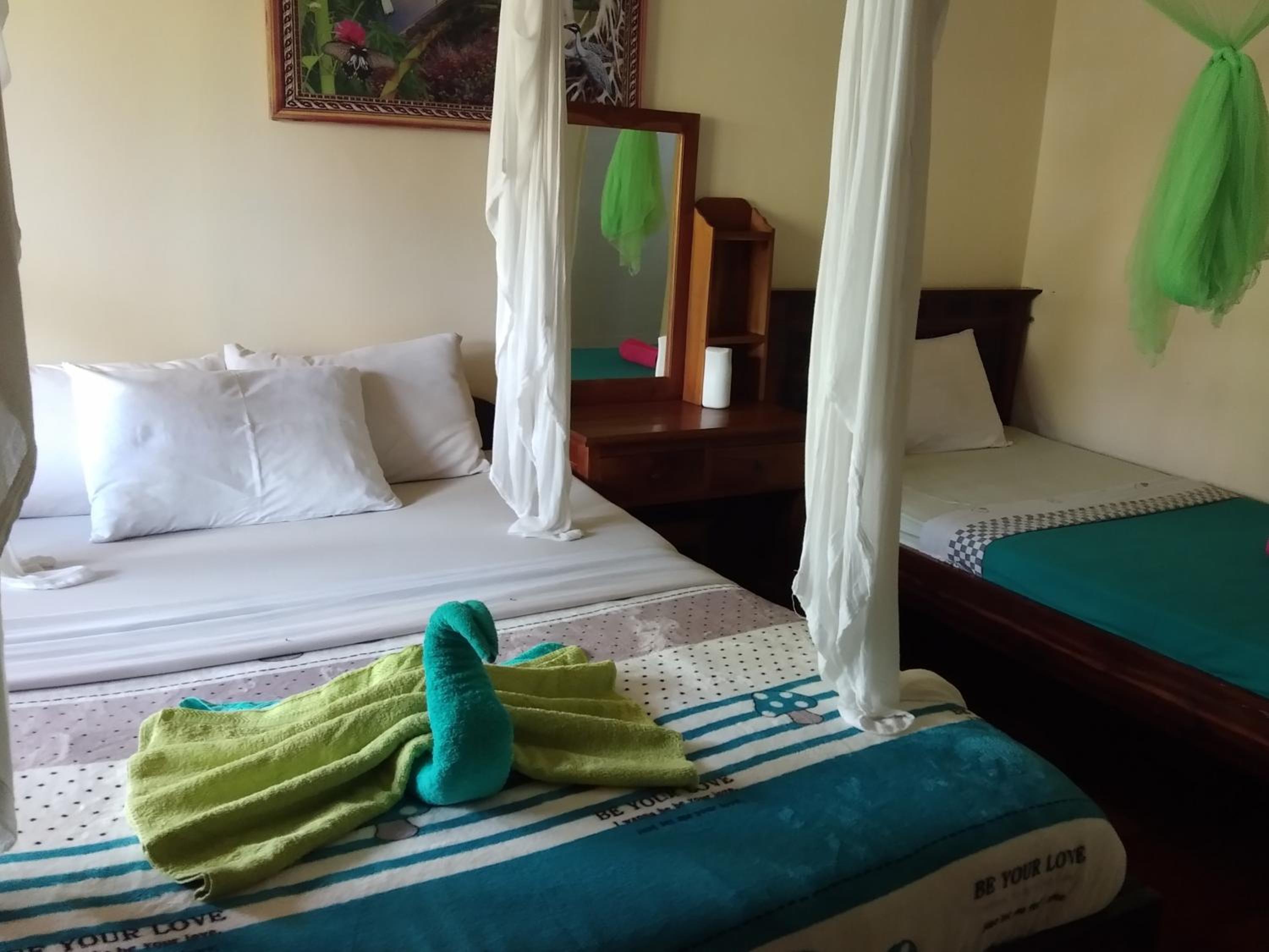 Standard Triple Room - Photo 1