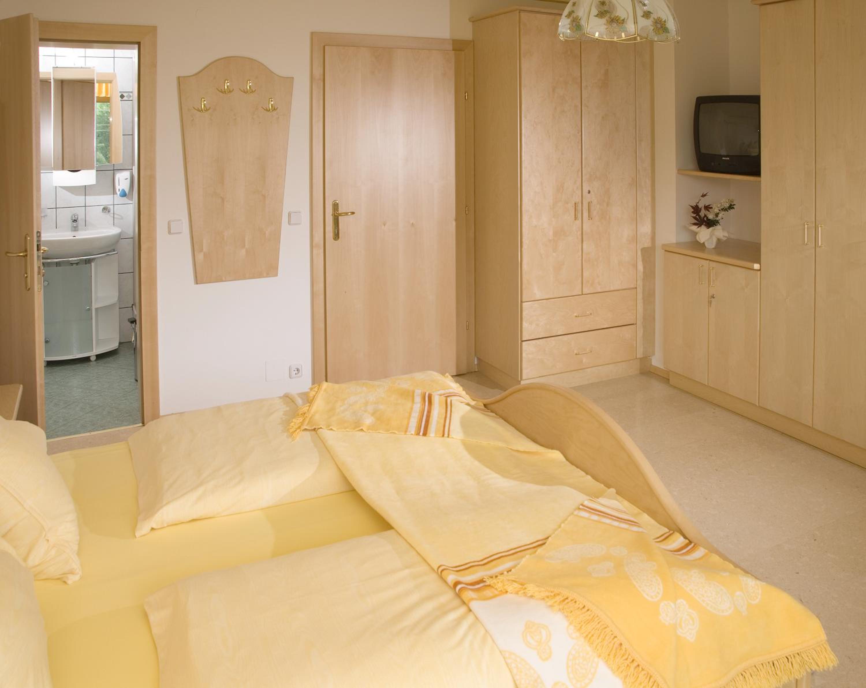 Double Room photo 3