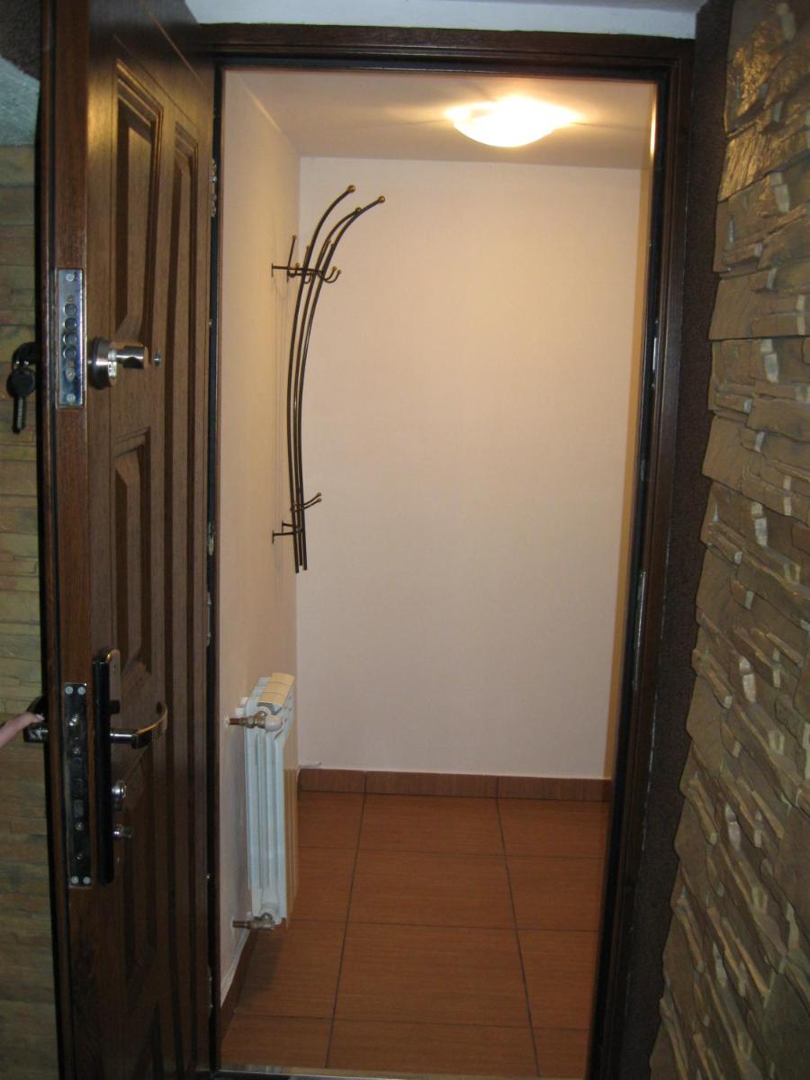 Two-Bedroom Apartment photo 2