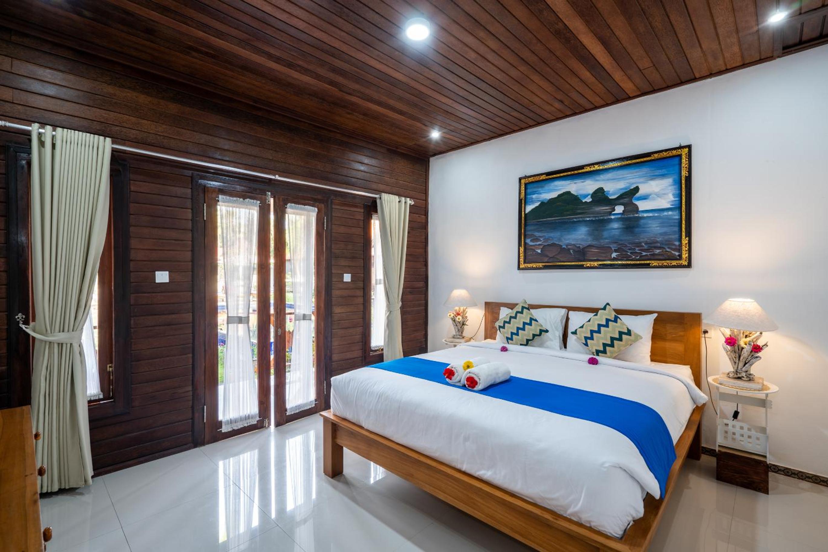 Double Room with Pool View - Photo 32