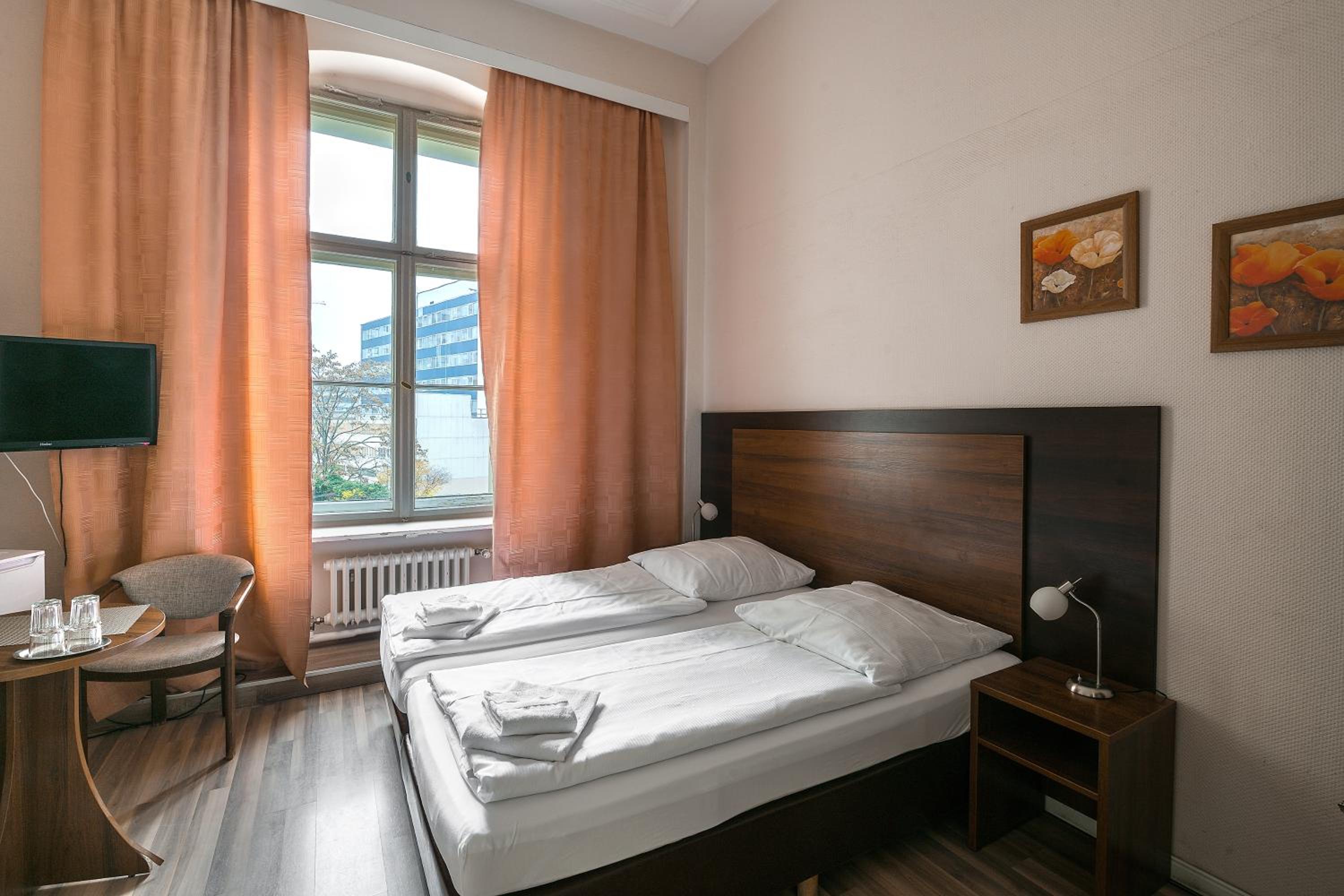 Double or Twin Room photo 1