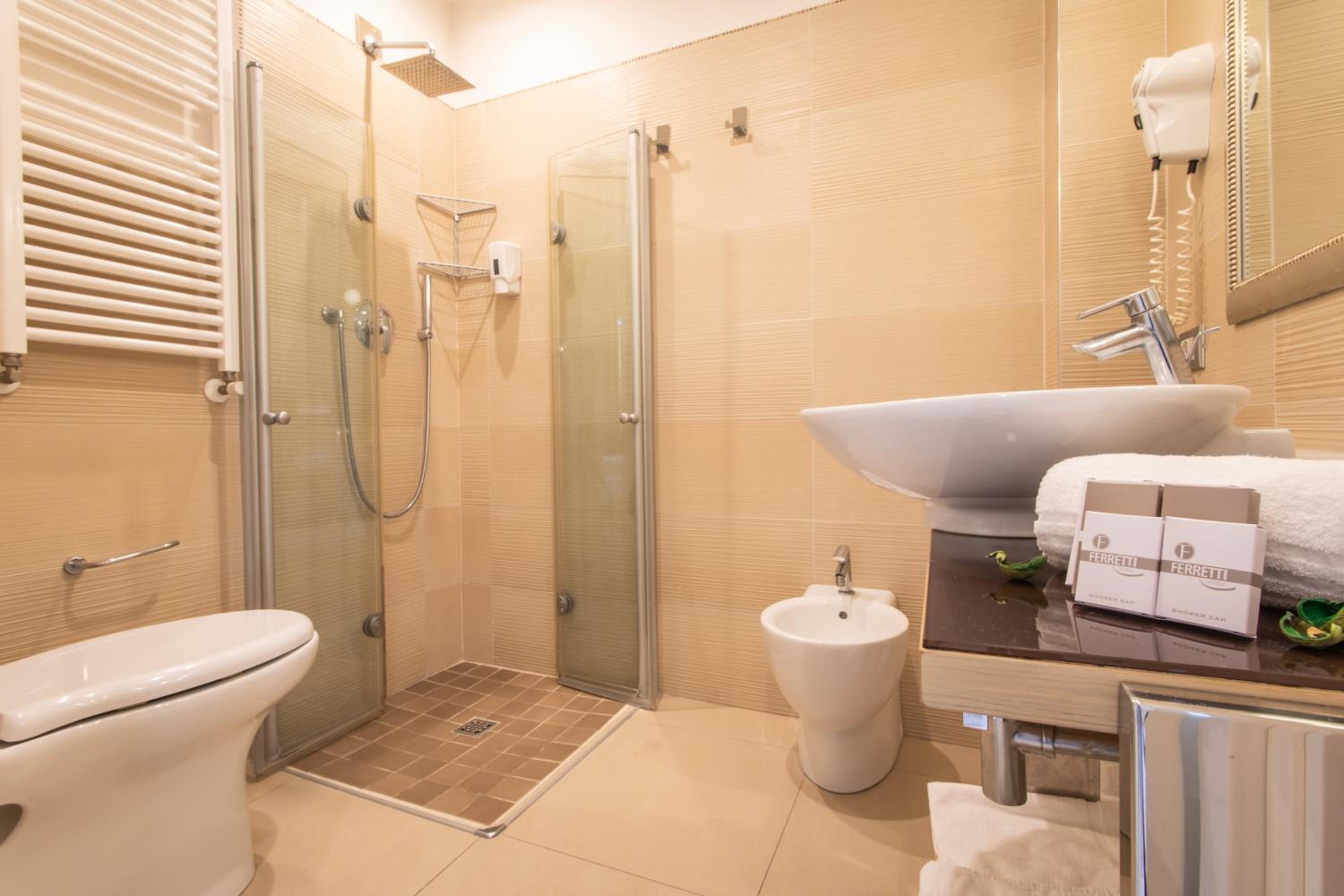 Single Room photo 2