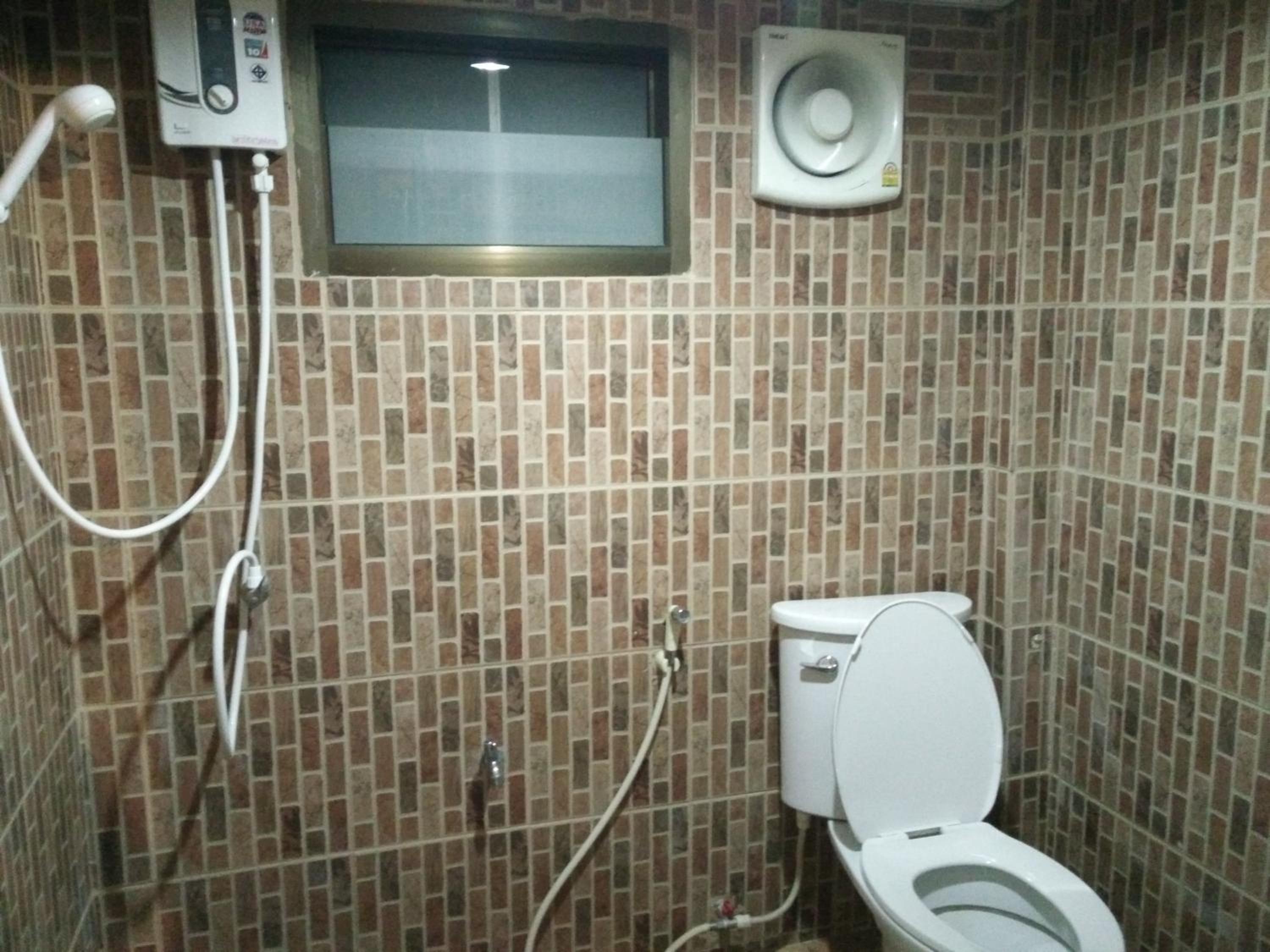 Twin Room with Garden View - Photo 5