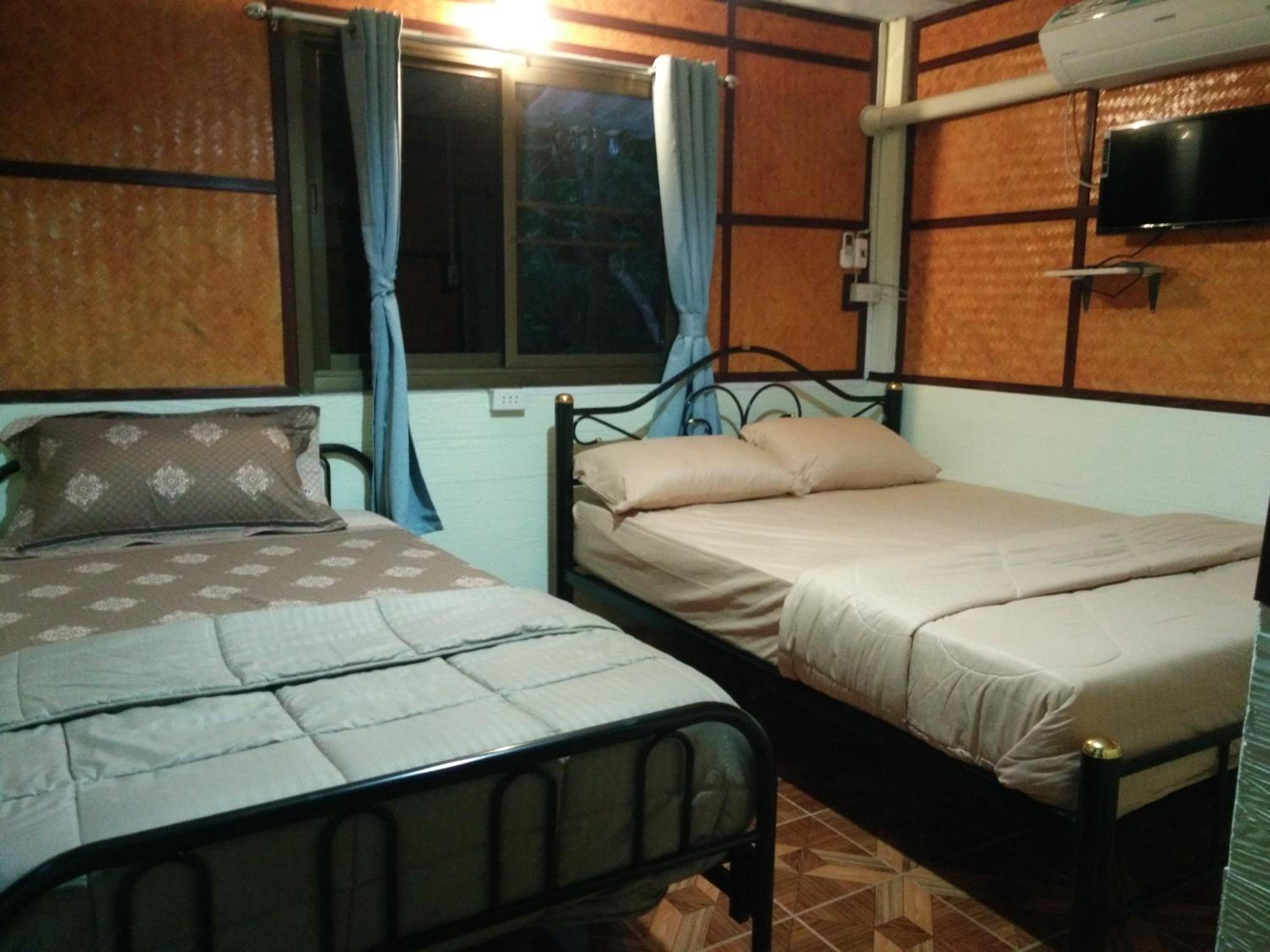 Twin Room with Garden View - Photo 1
