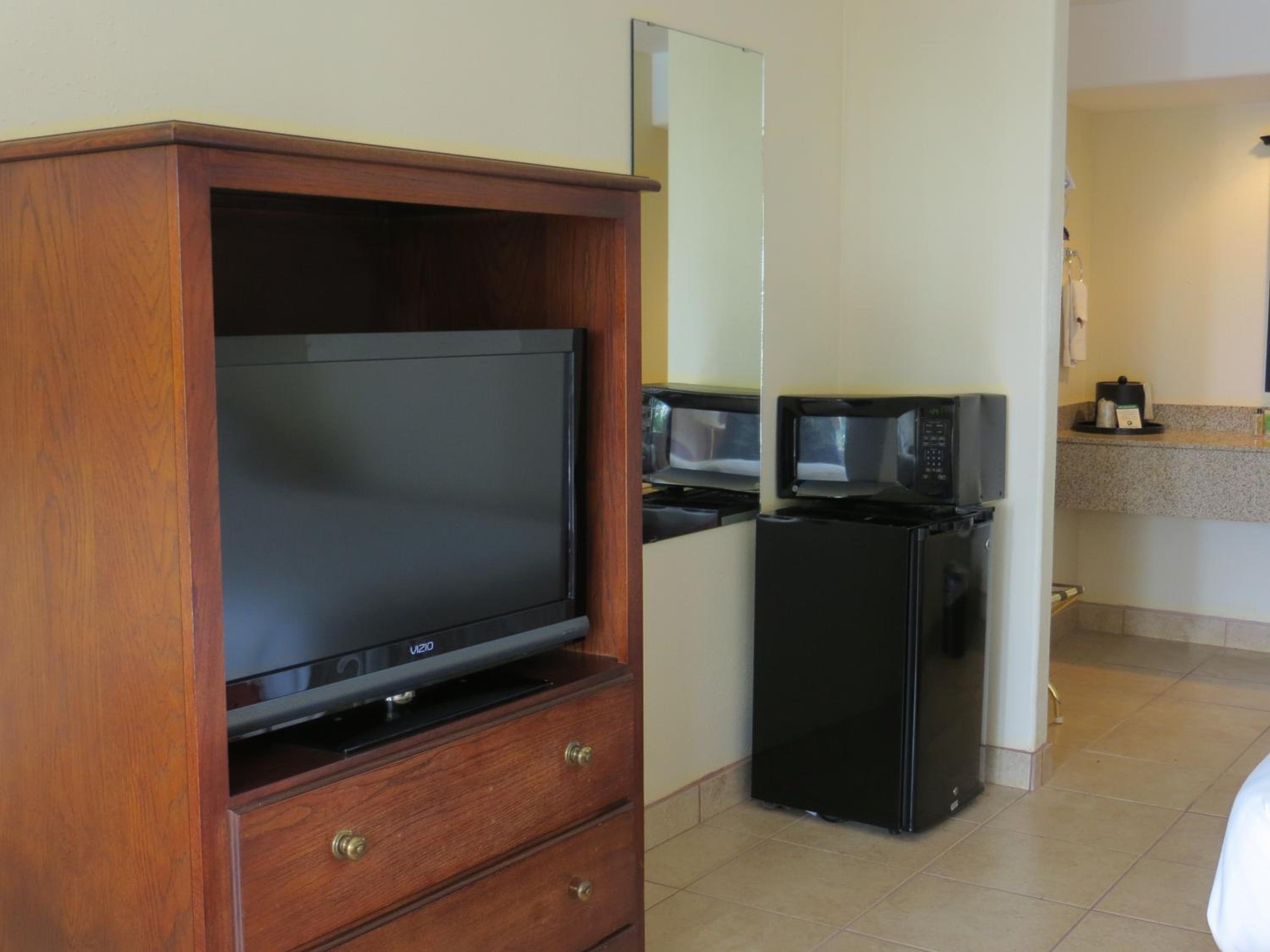 Double Room with Two Double Beds photo 3