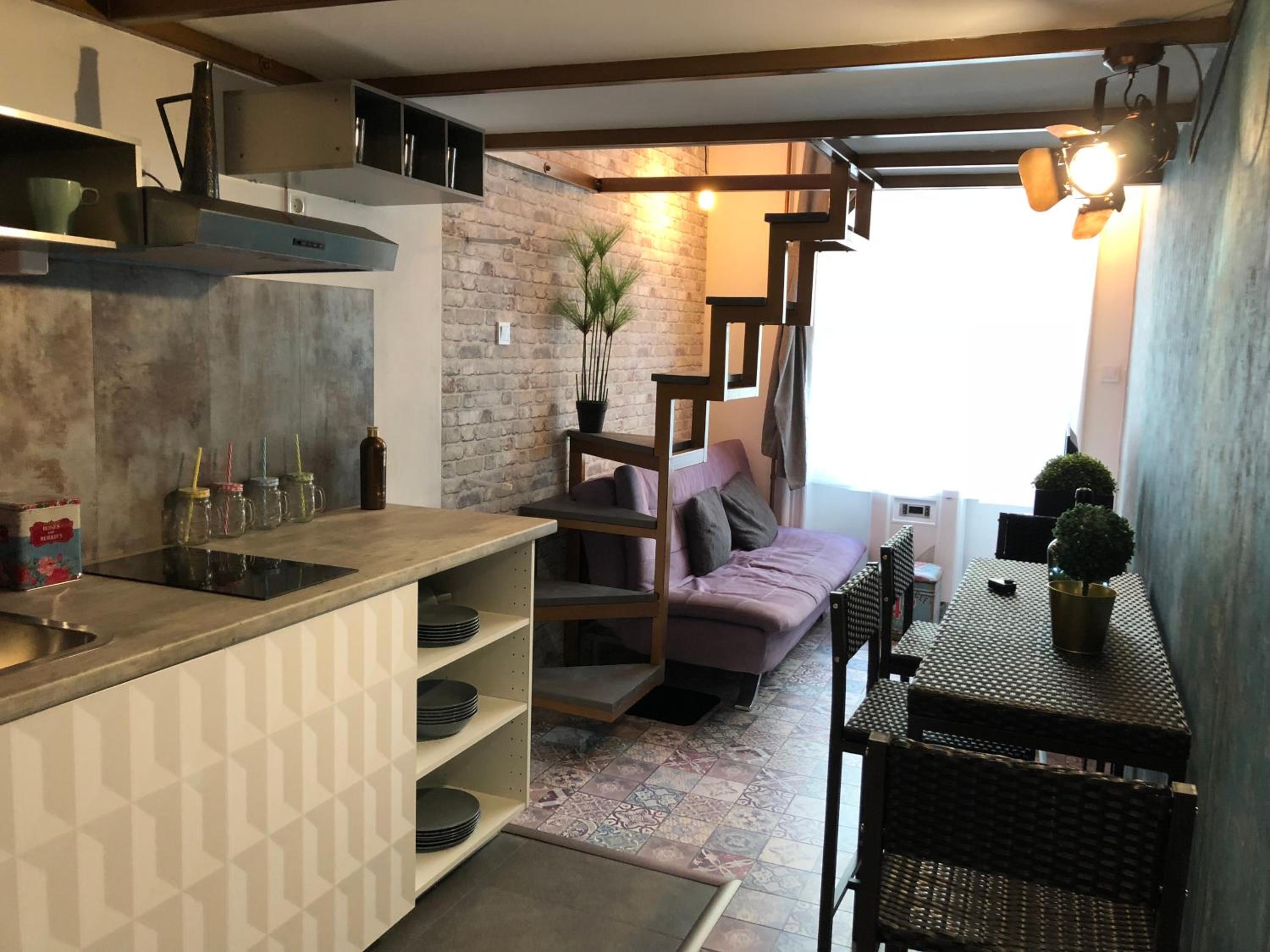 Apartment - Photo 11