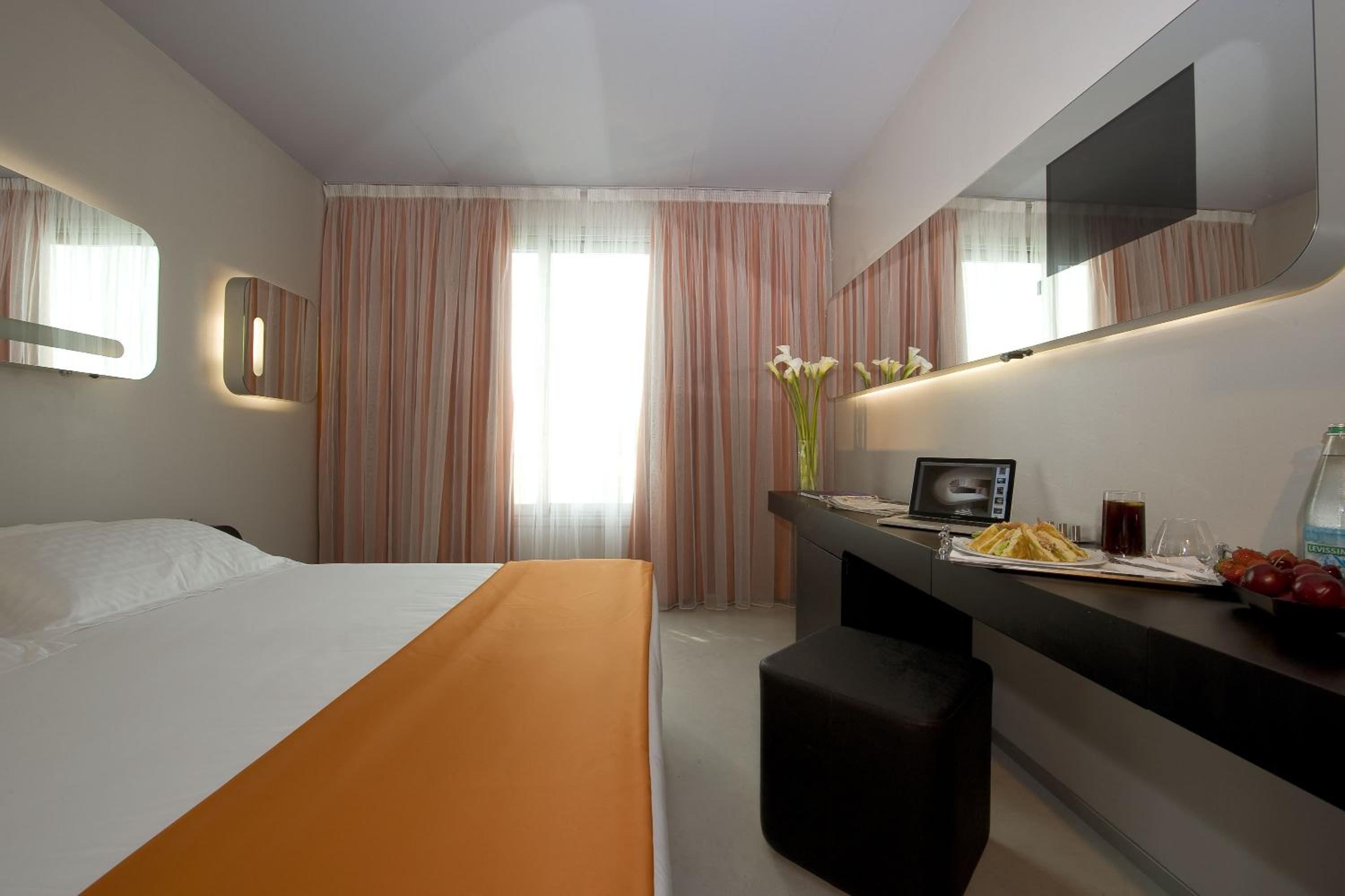 Superior Double Room - Photo 1
