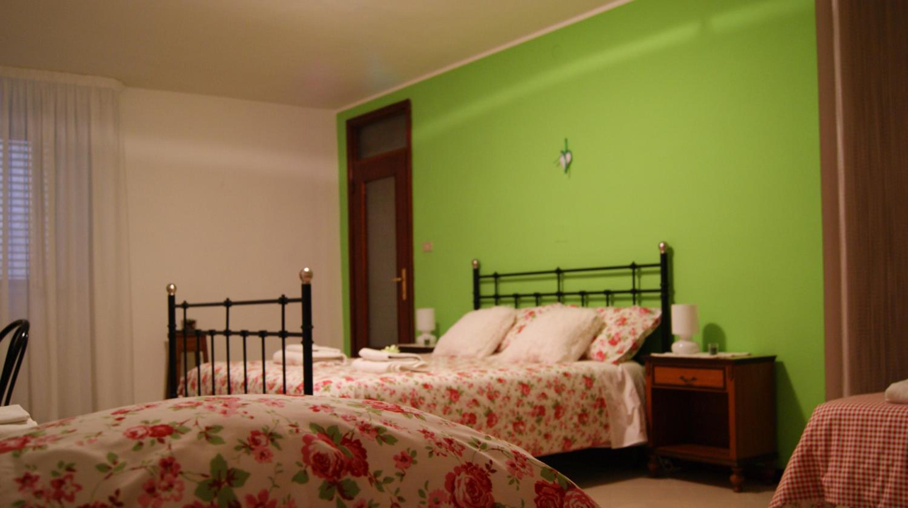 Double or Twin Room photo 3
