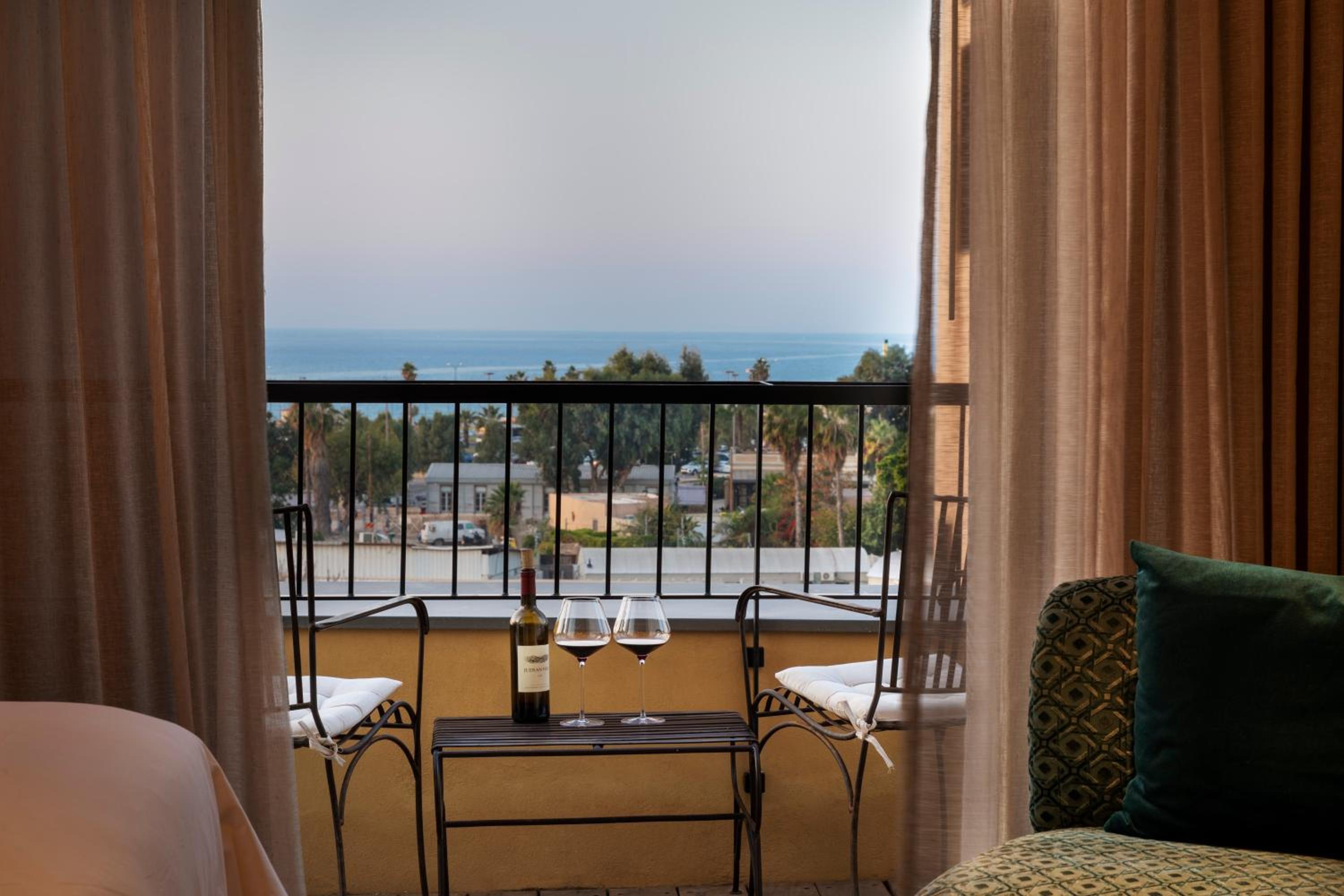 Premium Room with Balcony and Sea View