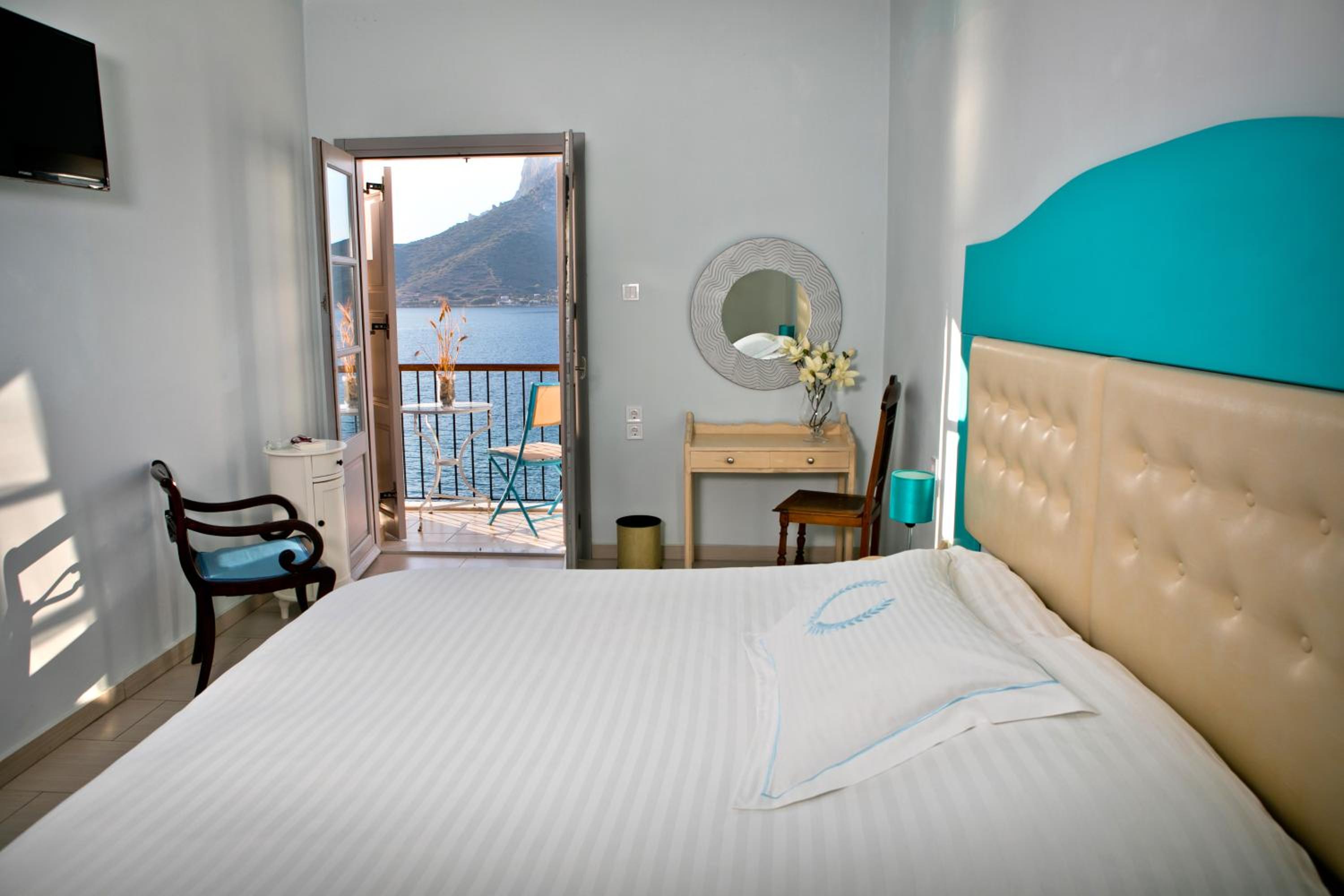 Standard Double or Twin Room with Sea View photo 1