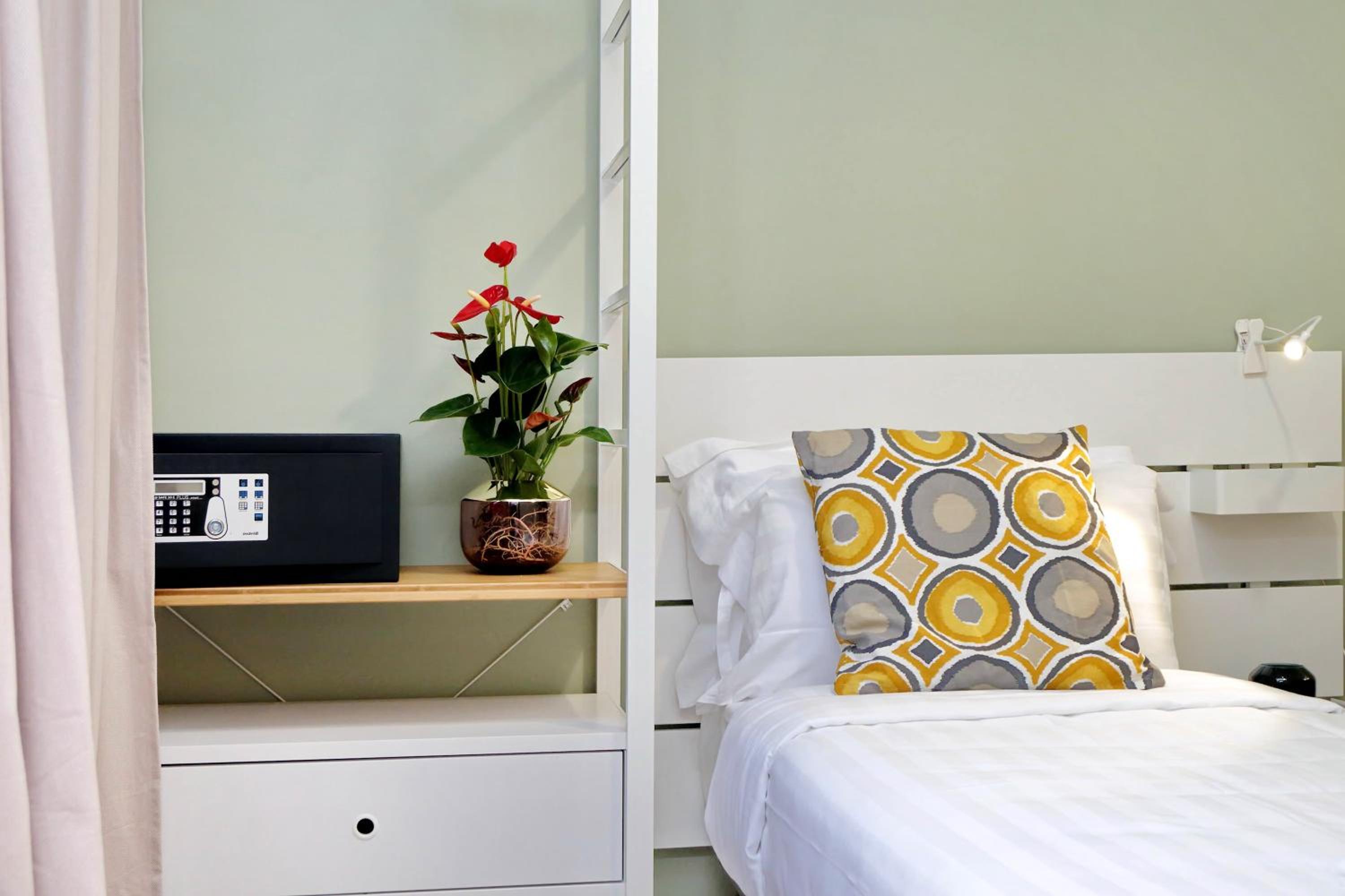 Economy Single Room