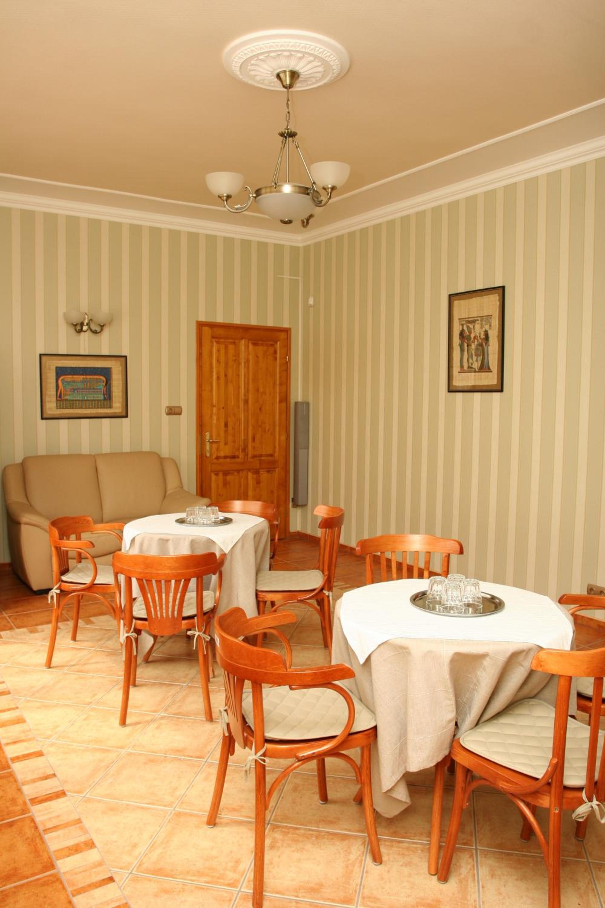Double or Twin Room photo 3