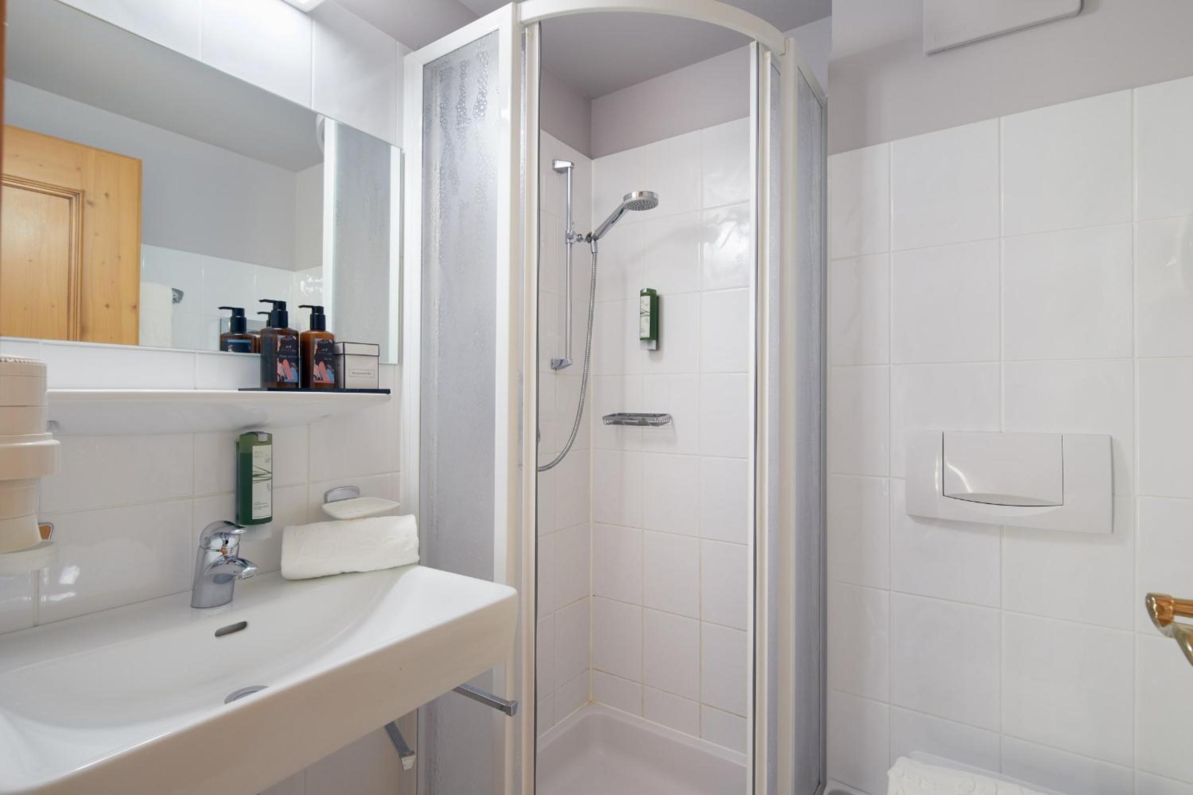 Single Room photo 2