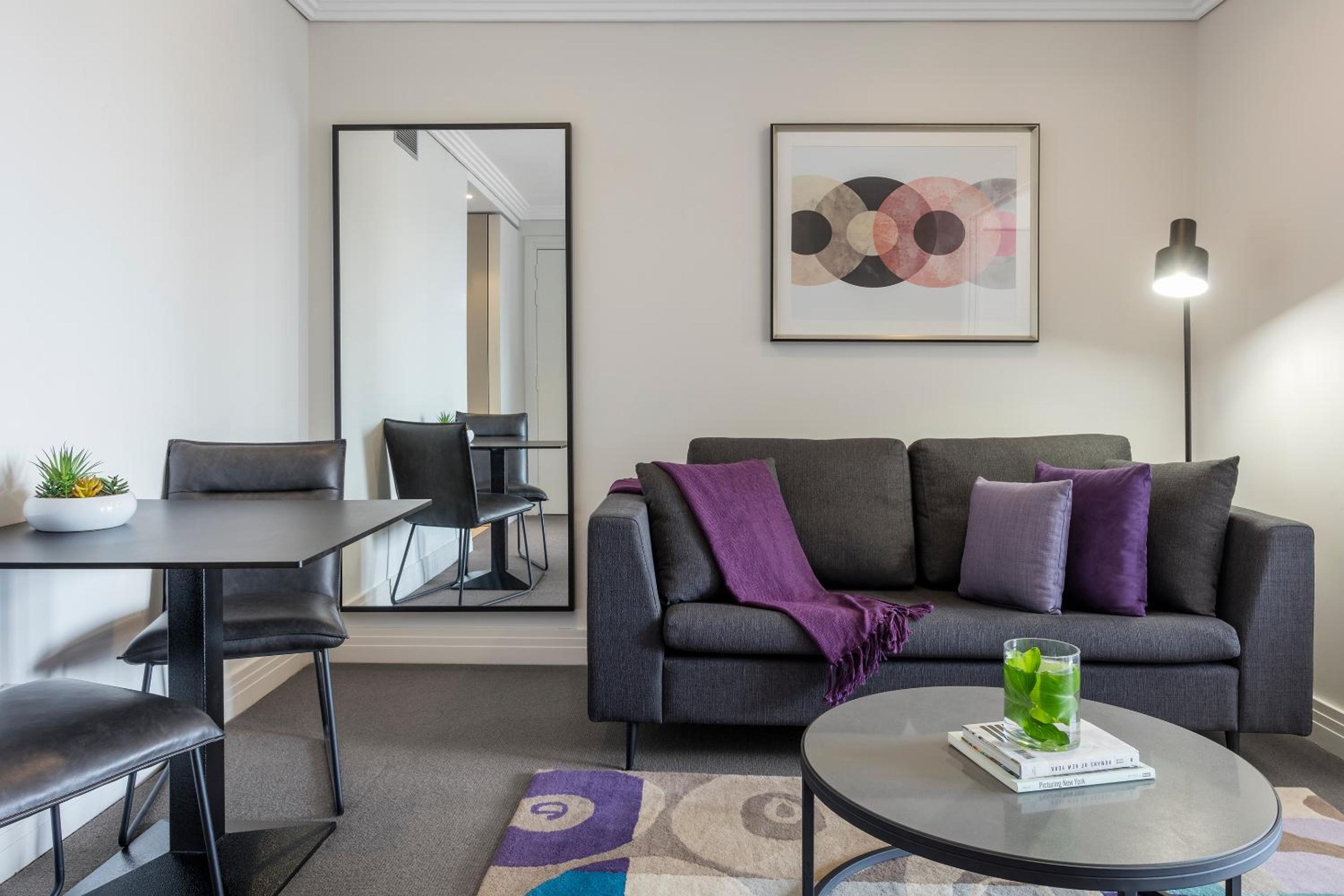 One-Bedroom Park Suite - No Housekeeping