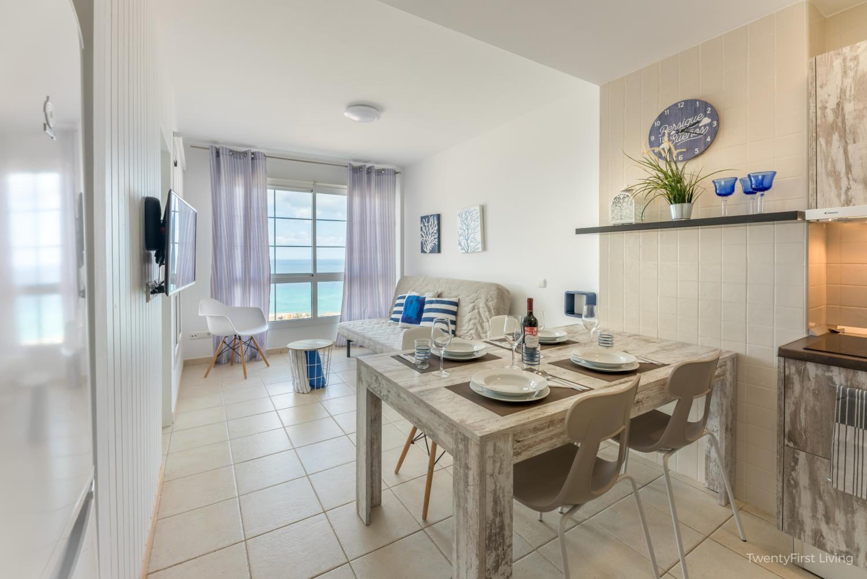 Apartamento con vista al mar