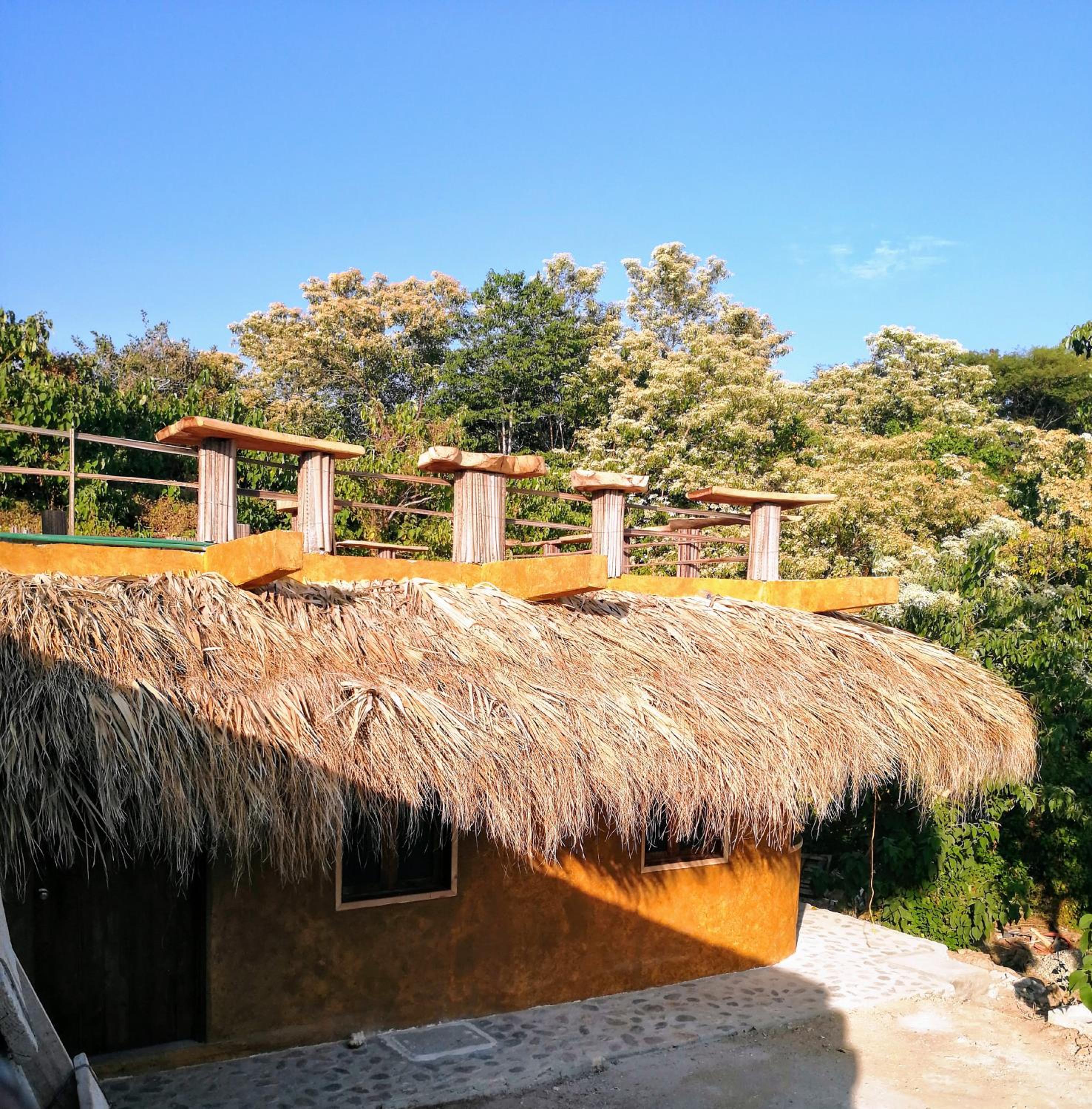 Bungalow with Sea View - Photo 7