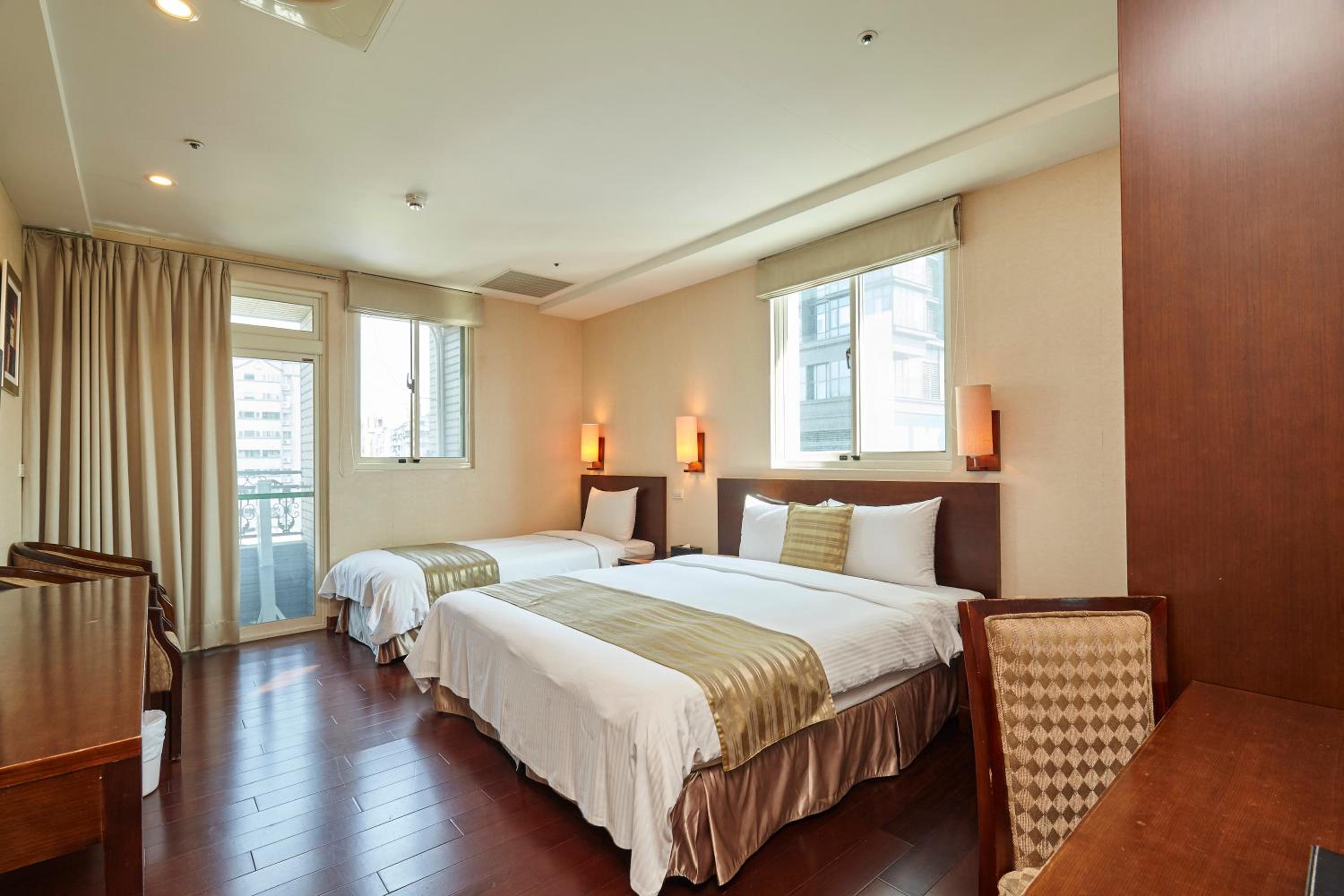 Classic Triple Room photo 1