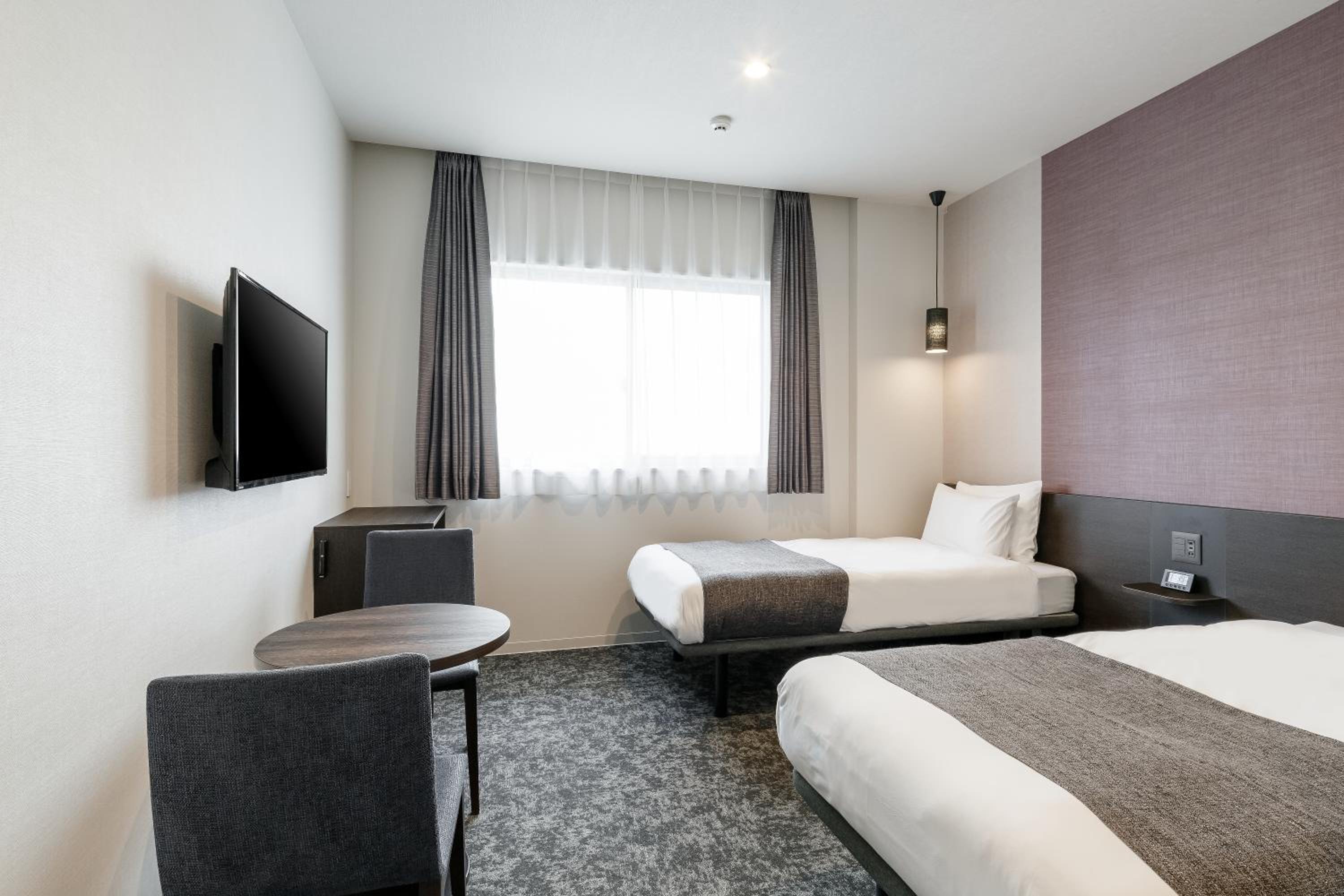 Twin Room - Photo 5