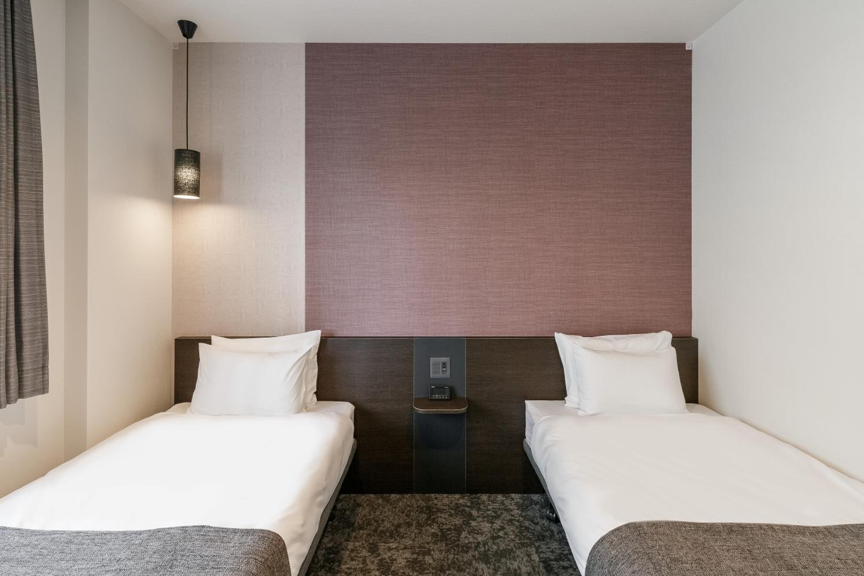 Twin Room - Photo 1