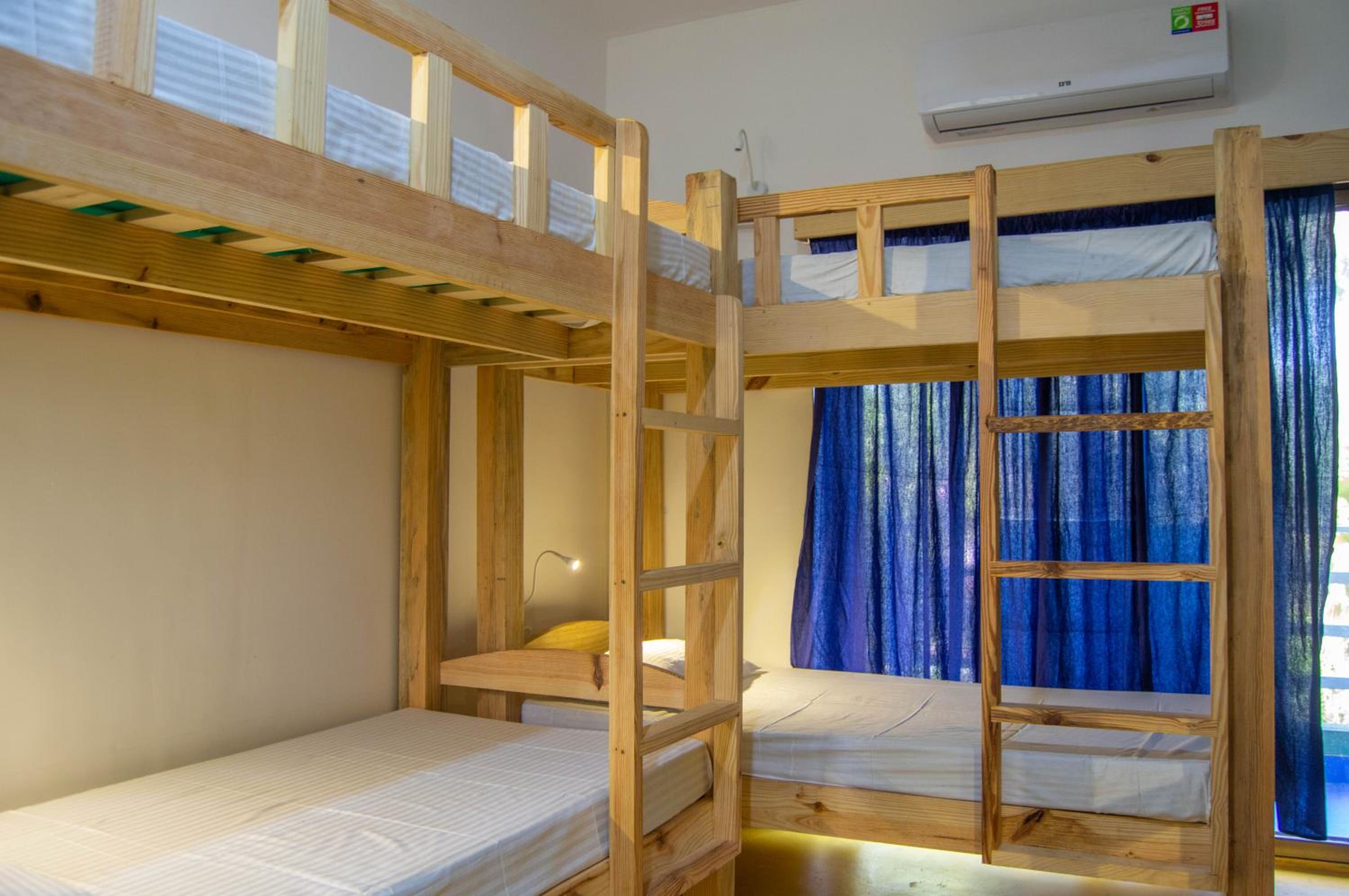 Bed in 6-Bed Female Dormitory Room photo 1