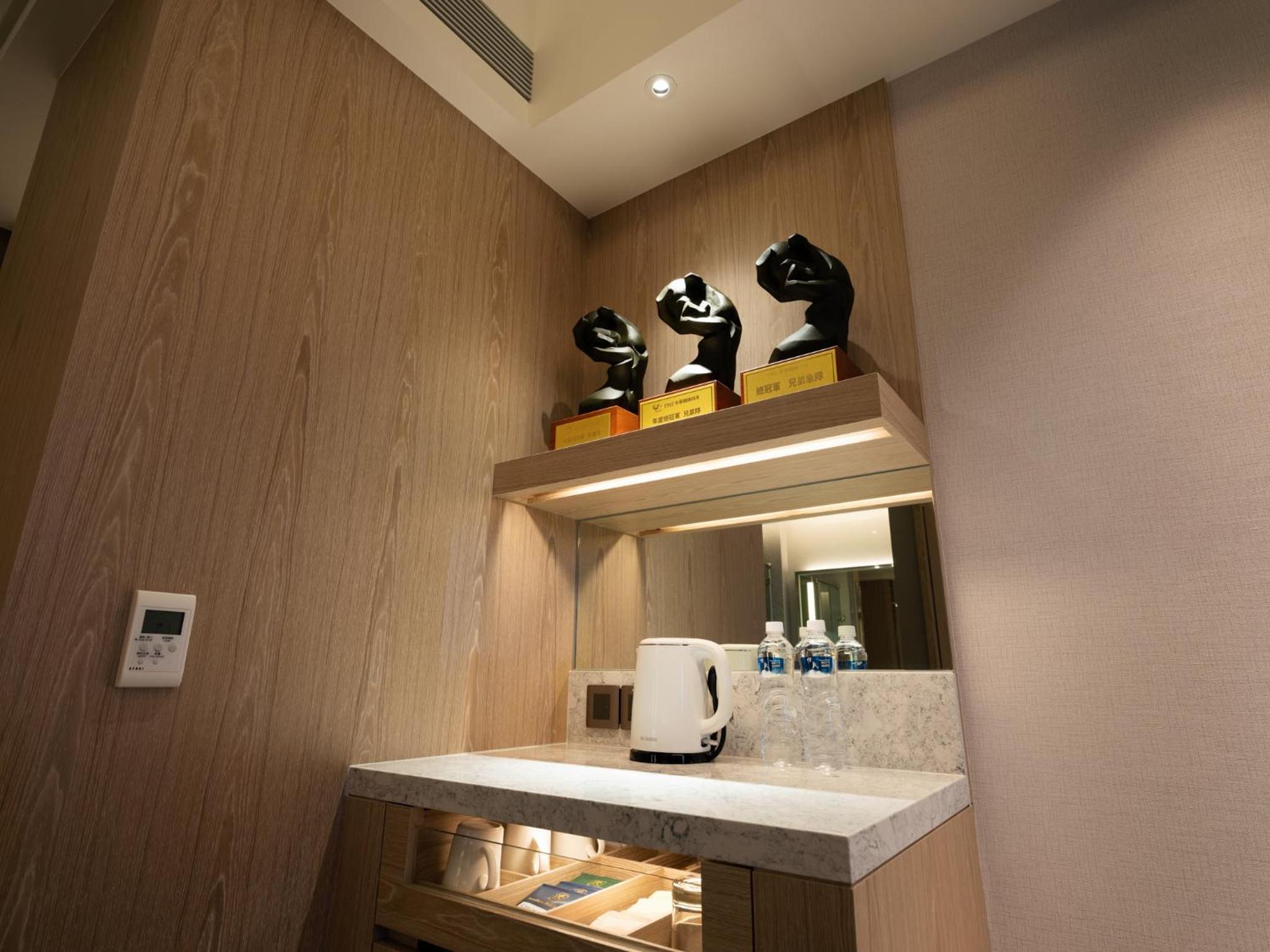 Brother Elephants-themed Family Room