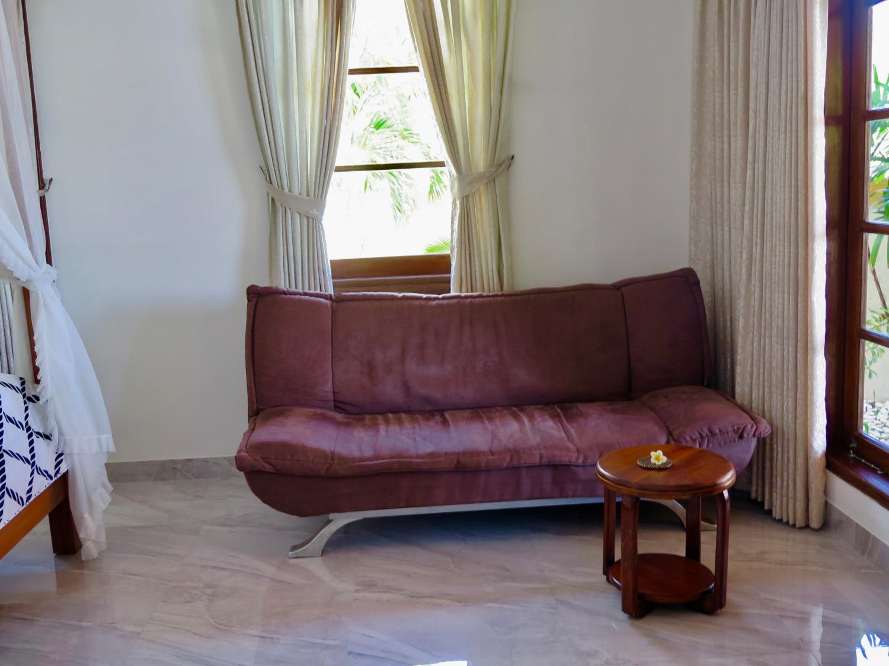 Three-Bedroom Villa photo 2