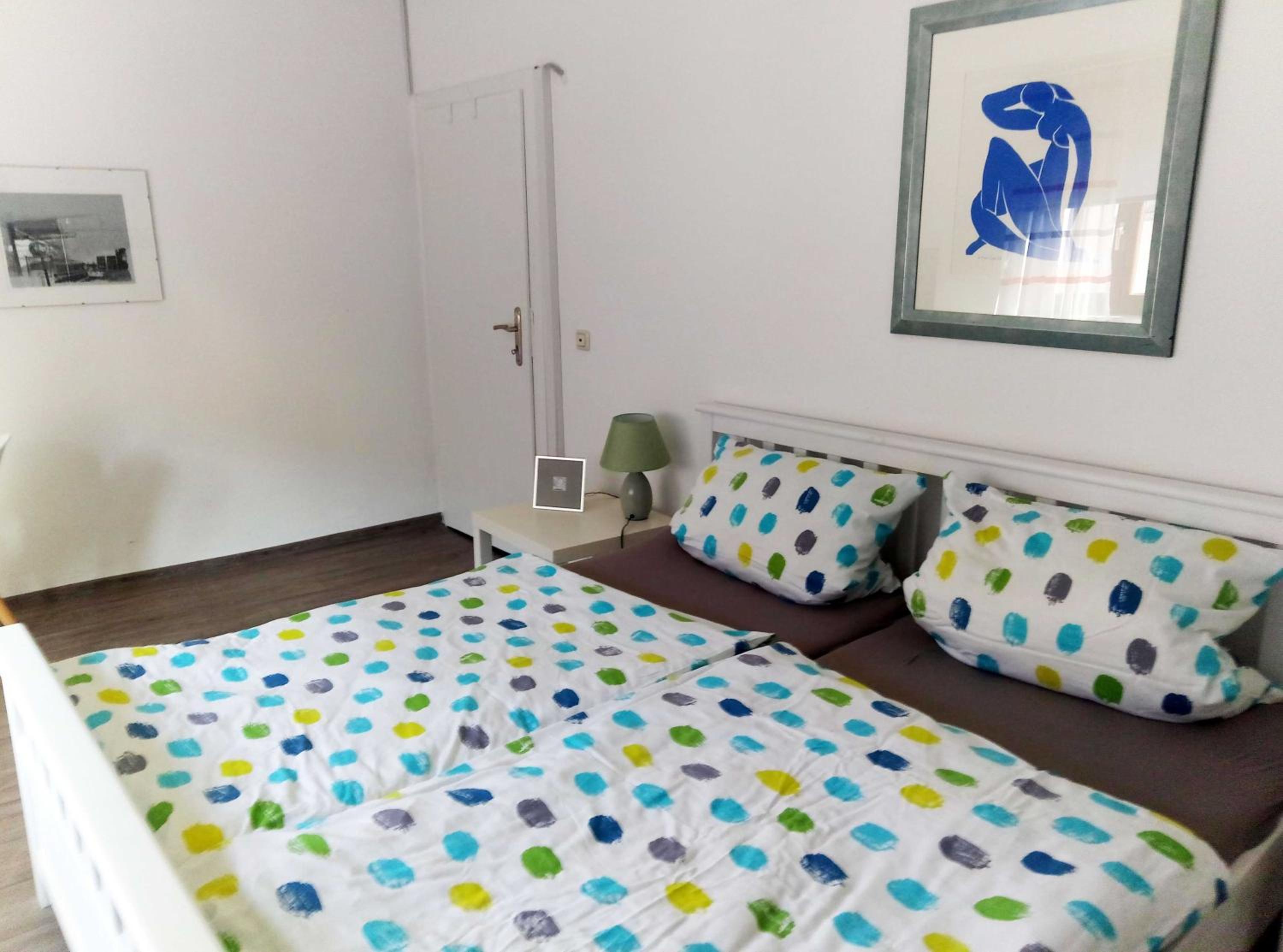 Large Air conditioned Two-Bedroom Apartment photo 2