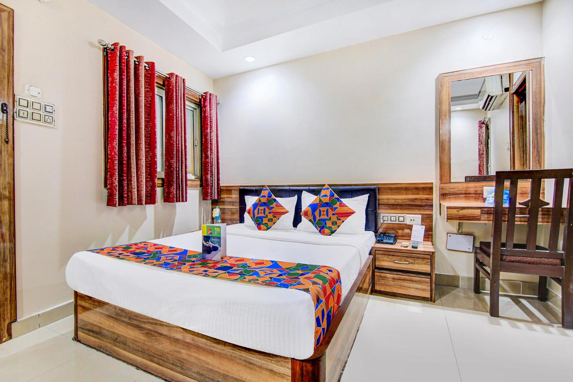 Deluxe Room - Photo 3