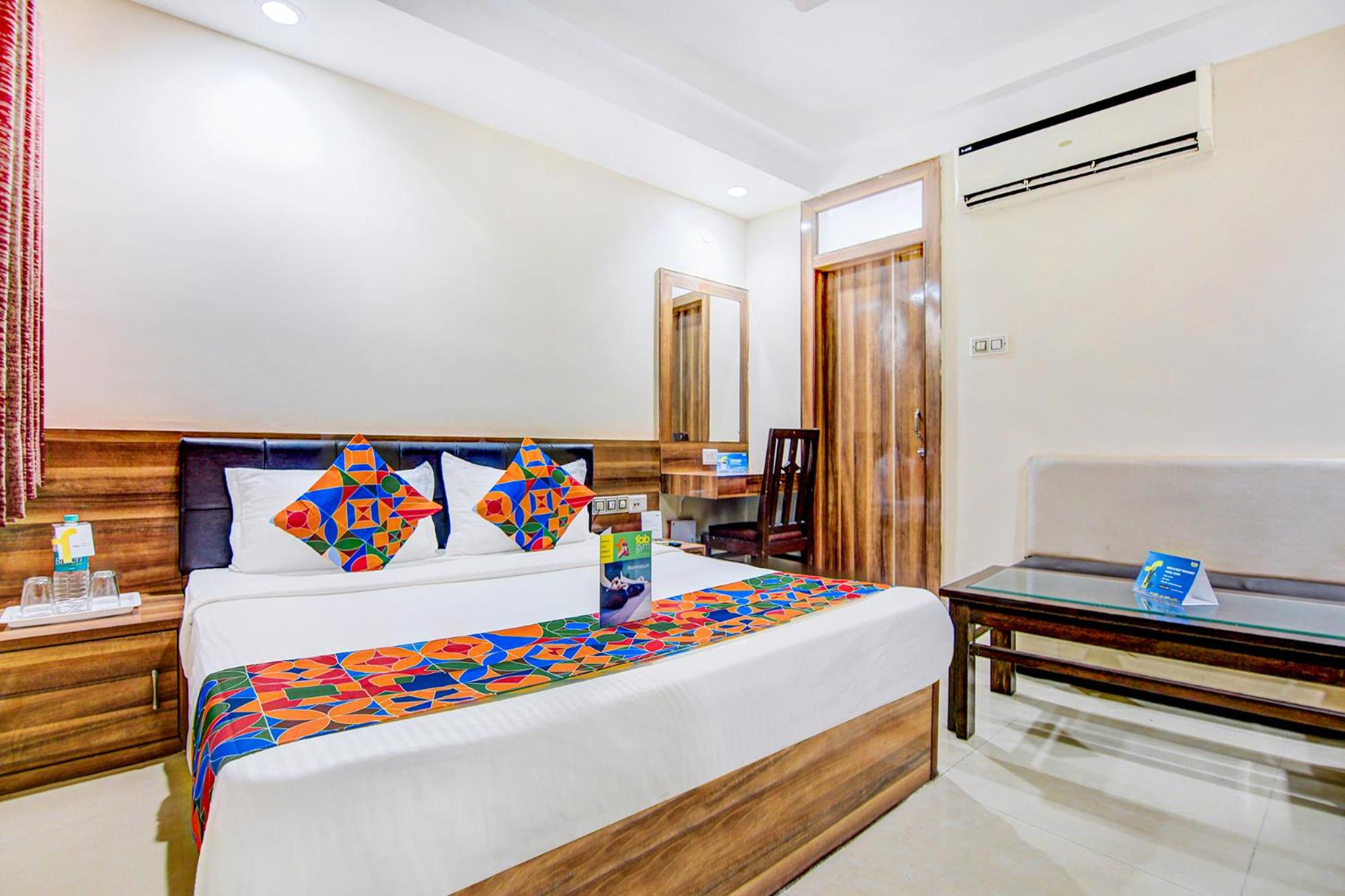 Deluxe Room - Photo 1