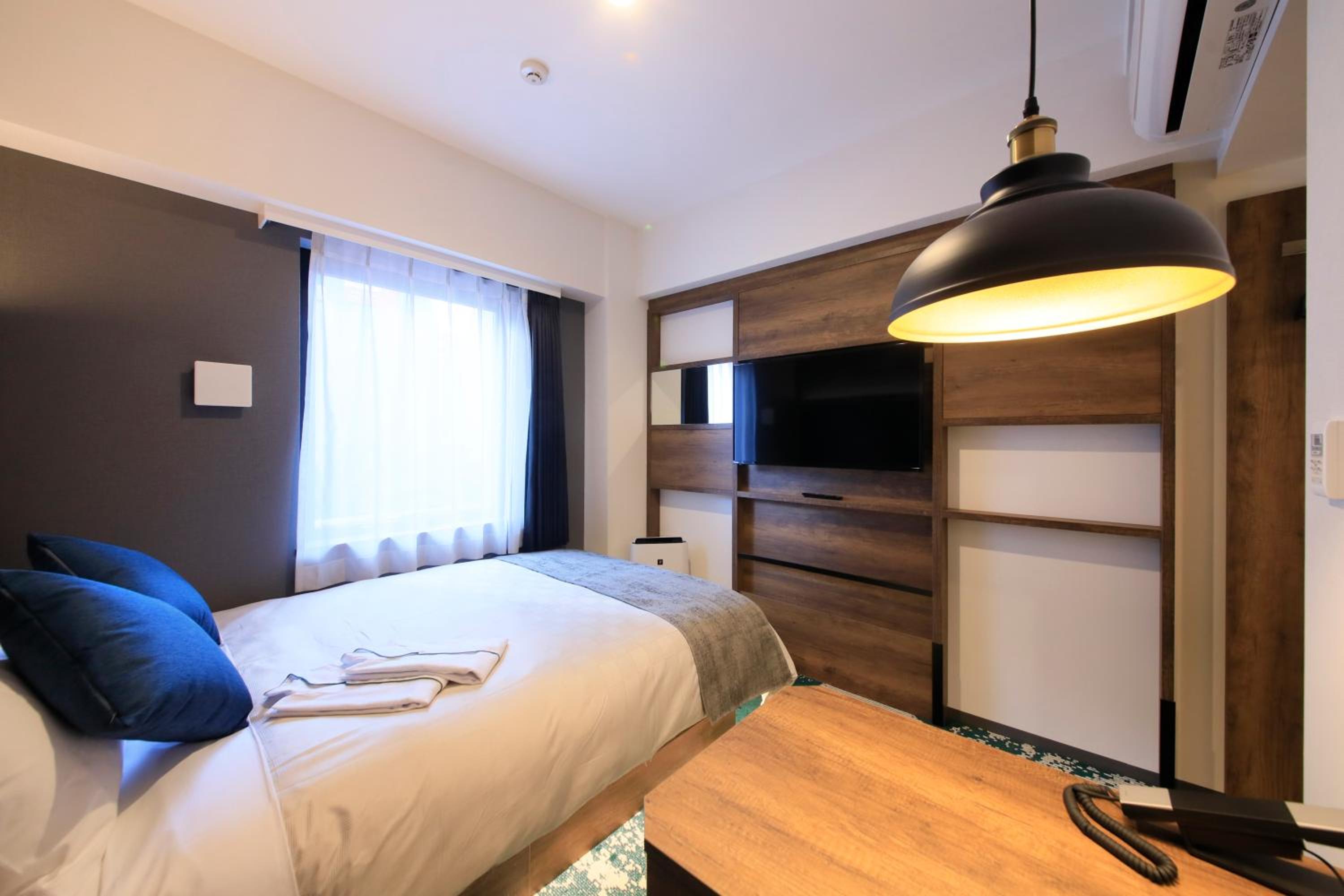 Standard Double Room - Non-Smoking - Photo 12