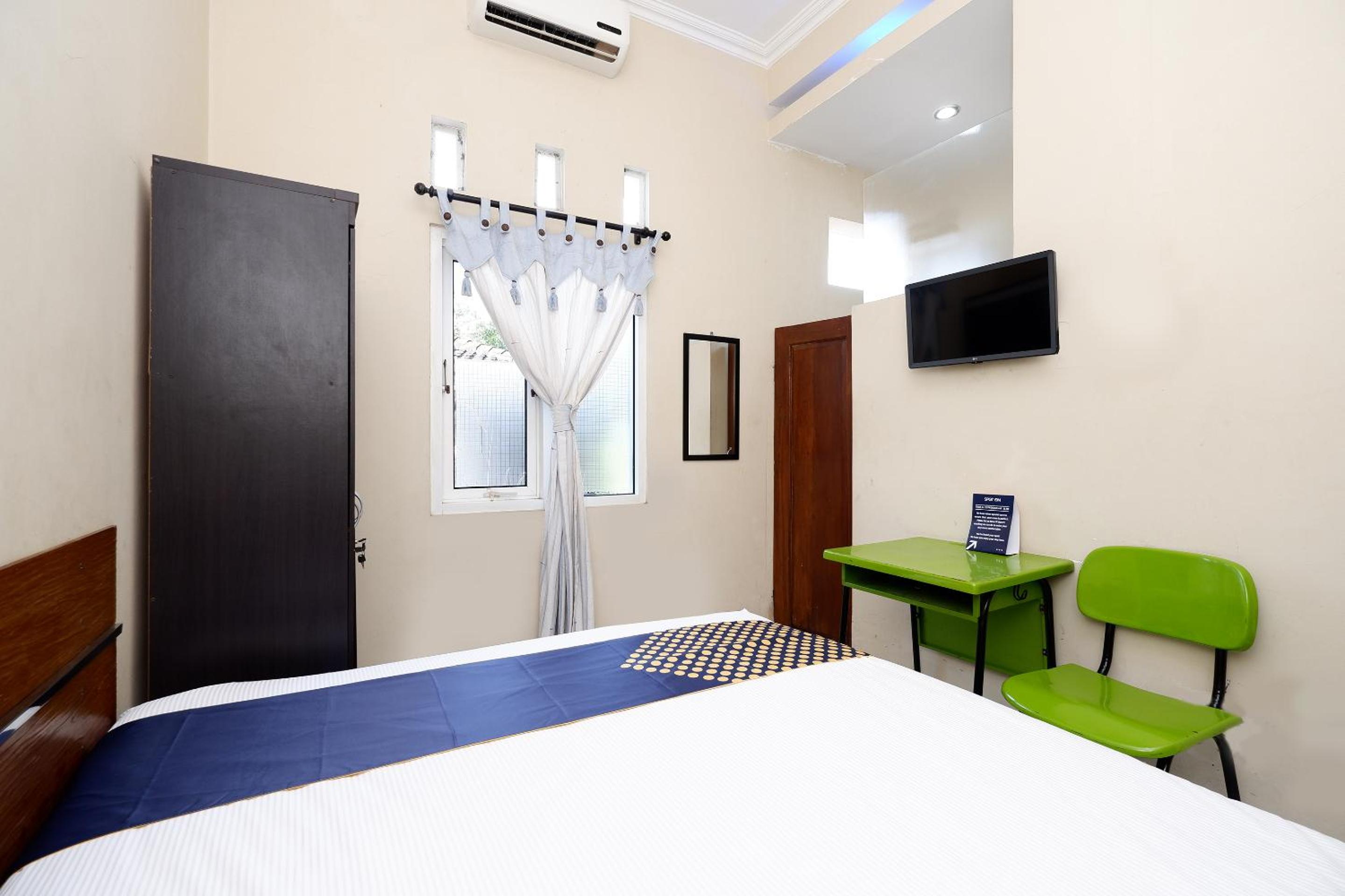 Standard Double Room - Photo 6
