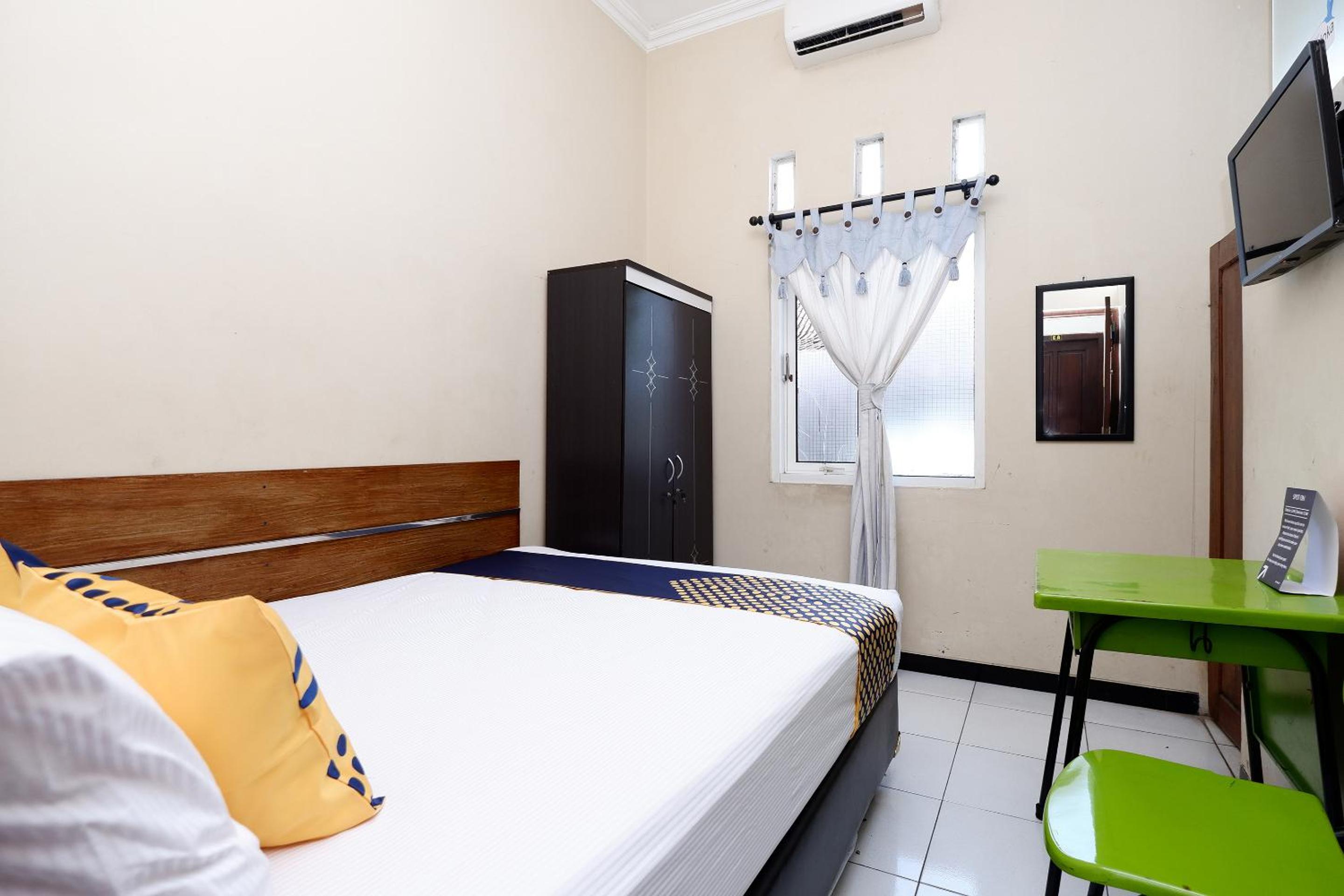 Standard Double Room - Photo 5