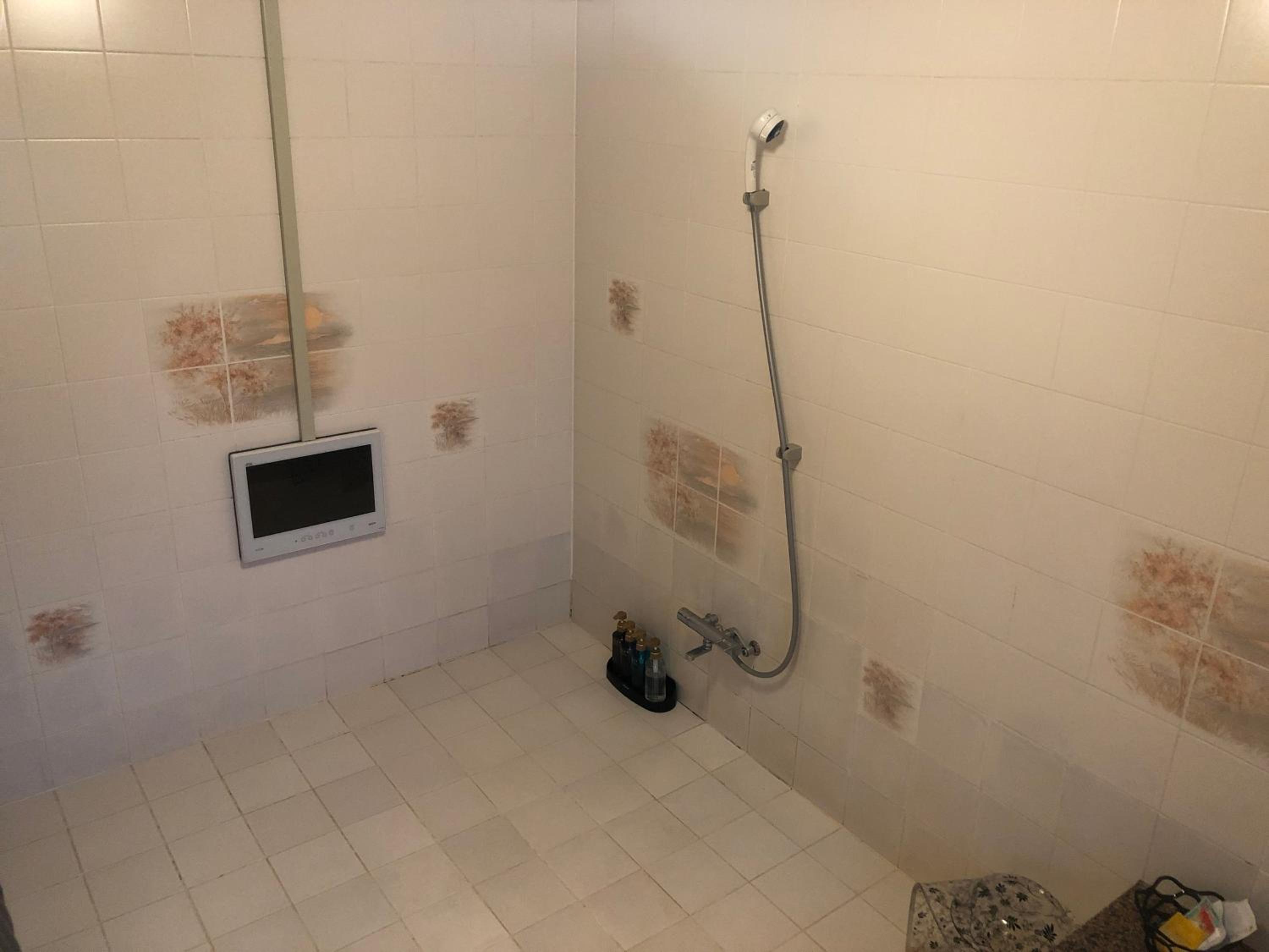 Double Room - Photo 4