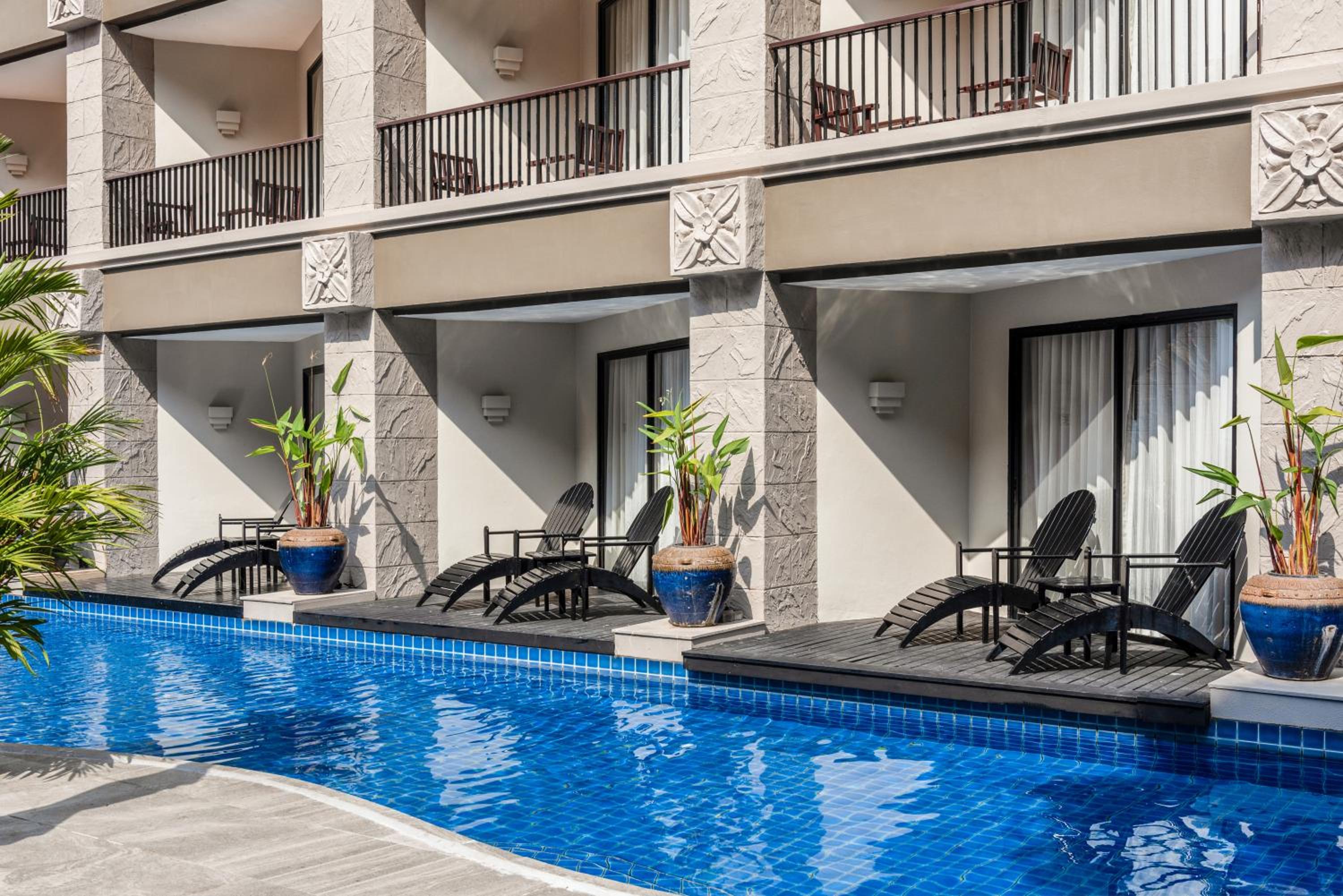 Deluxe Double or Twin Room with Pool Access - Photo 12
