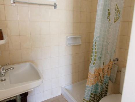 Double or Twin Room with Mountain View photo 3