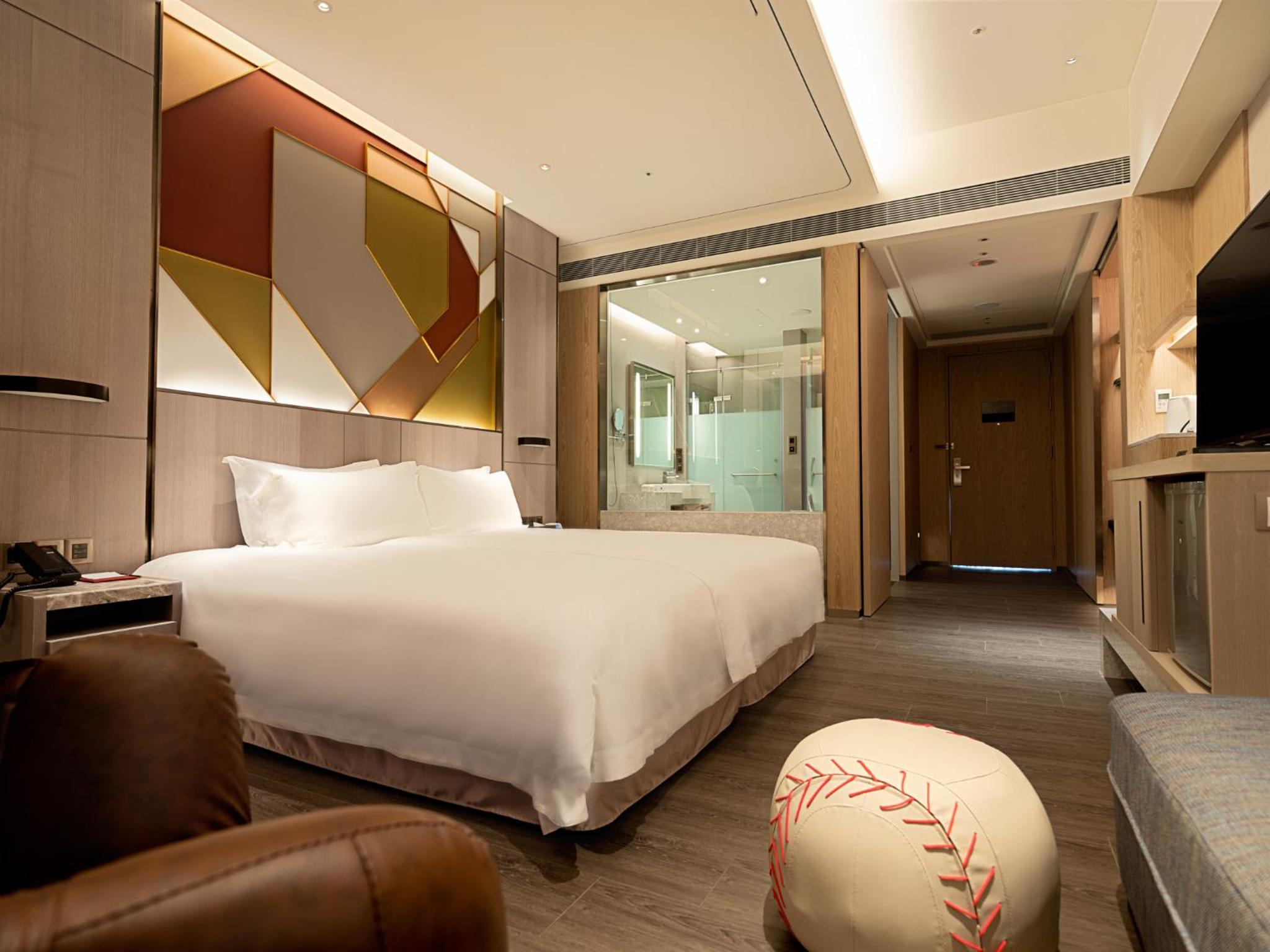 Baseball-themed Double Room