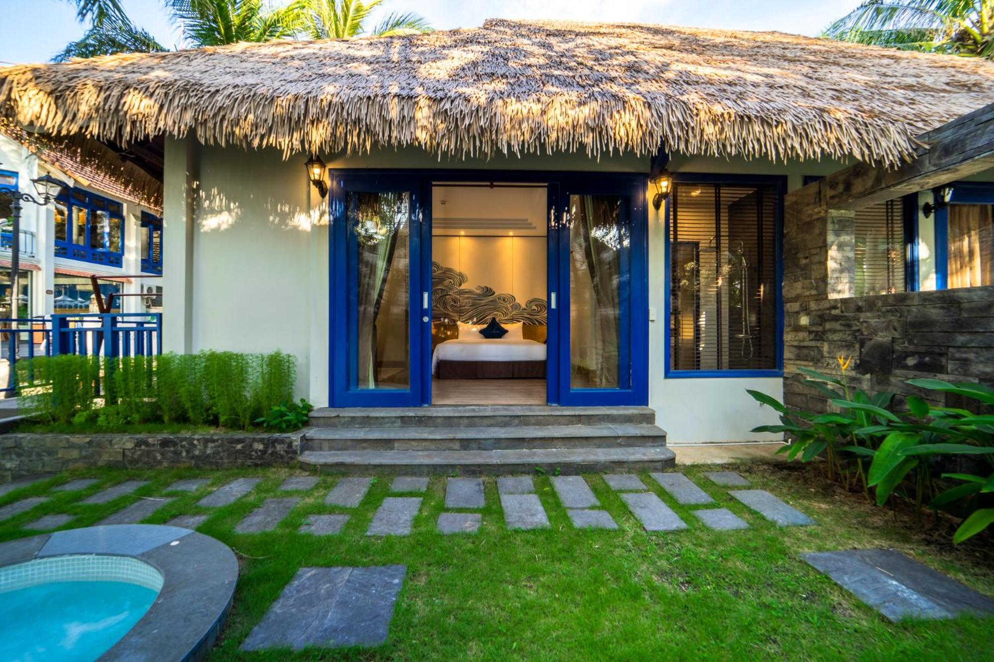Bungalow with Jacuzzi - Photo 13