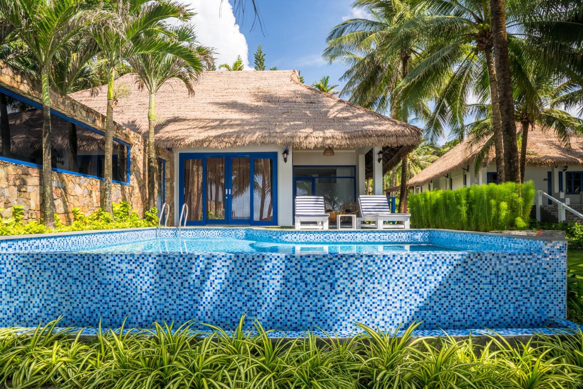 Villa Beachfront With Private Pool - Photo 4