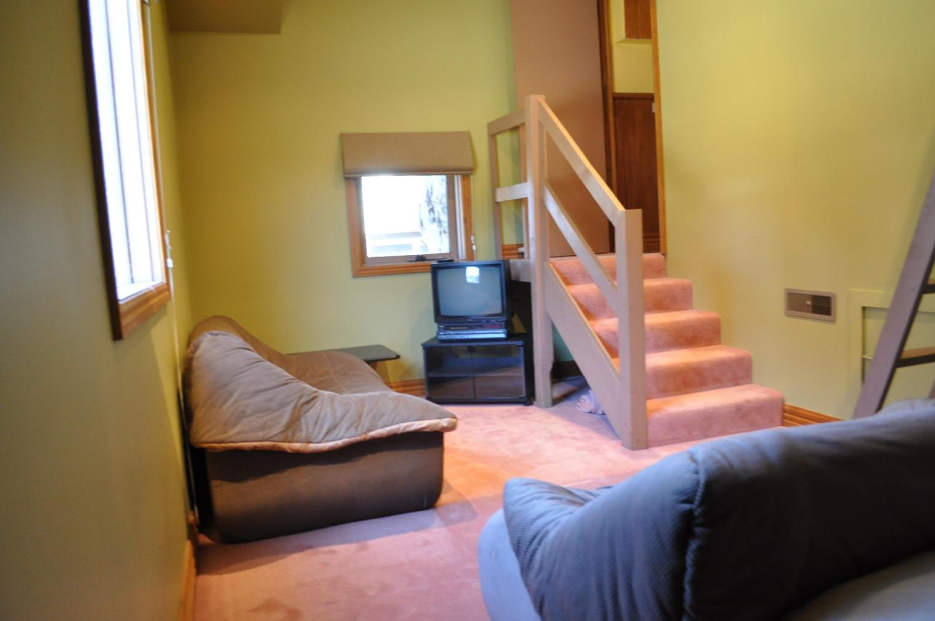 Three-Bedroom House with Loft photo 1