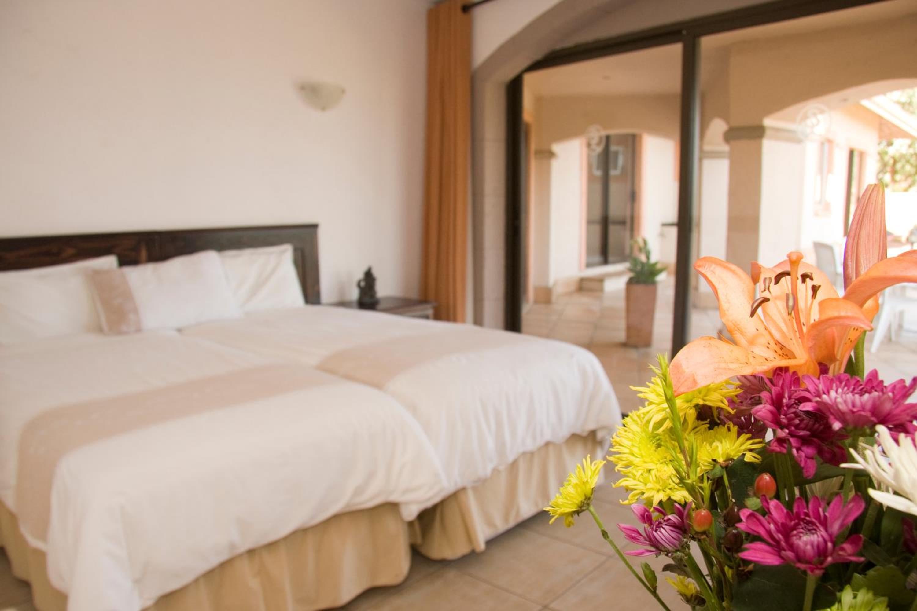 Deluxe Double Room with Balcony and Sea View